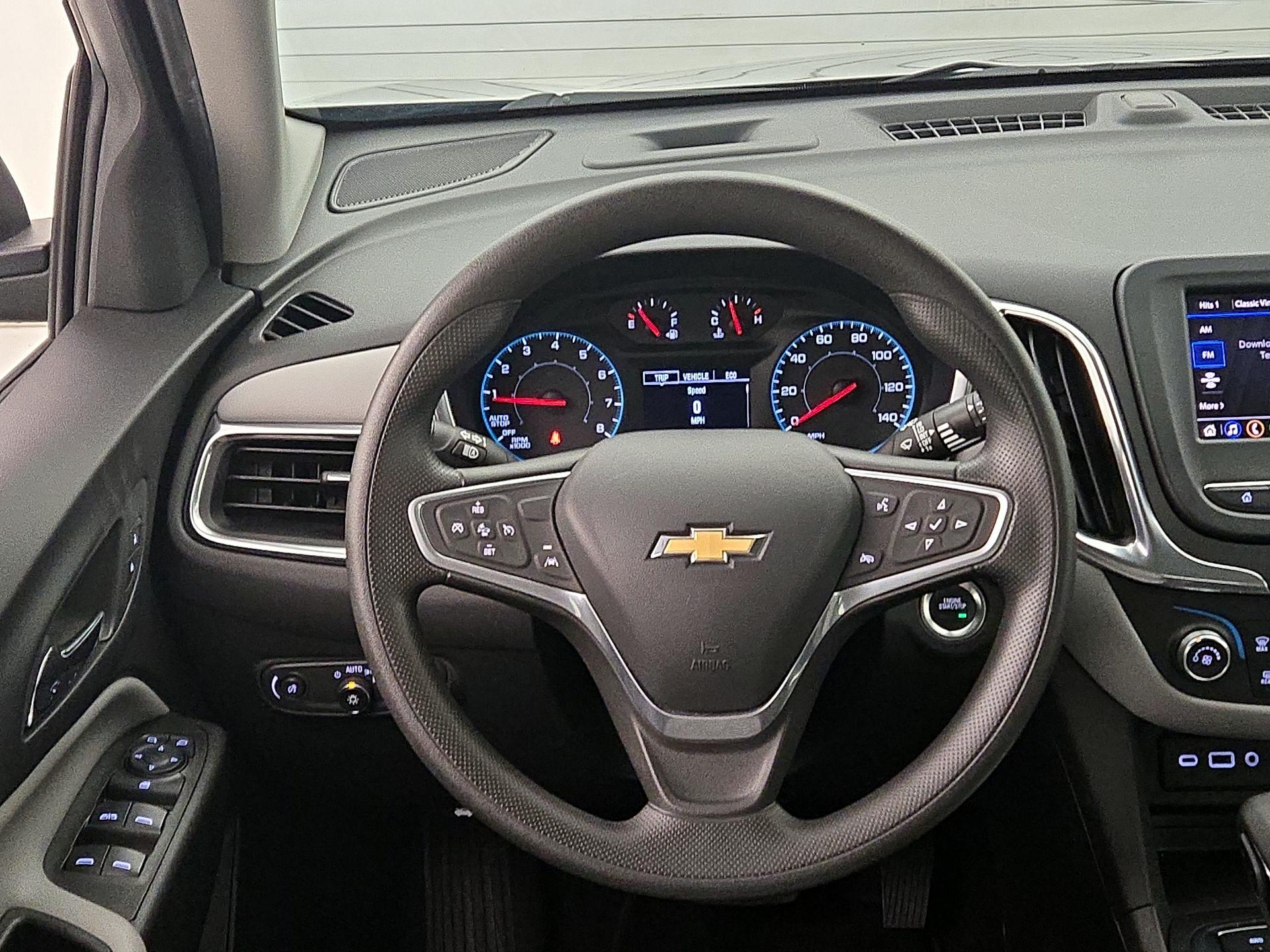 Thumbnail: 2022 Chevrolet Equinox - 10