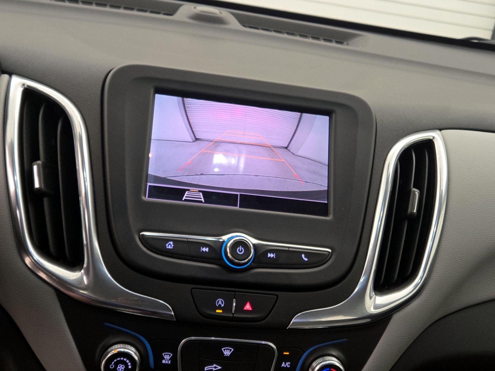 Thumbnail: 2022 Chevrolet Equinox - 13