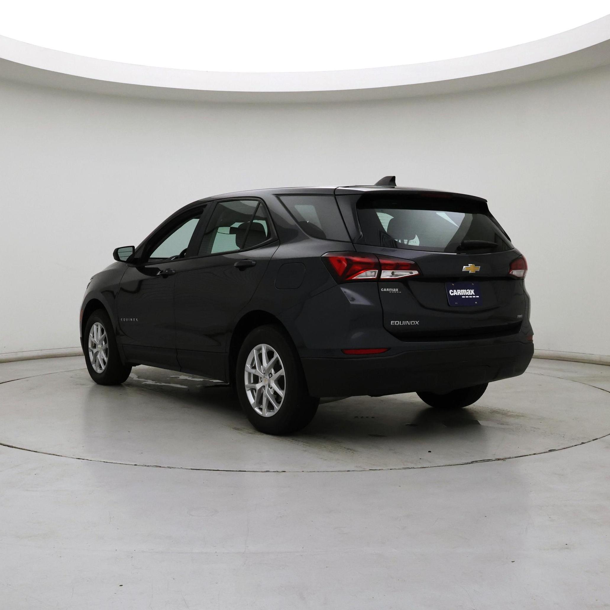 Thumbnail: 2022 Chevrolet Equinox - 2
