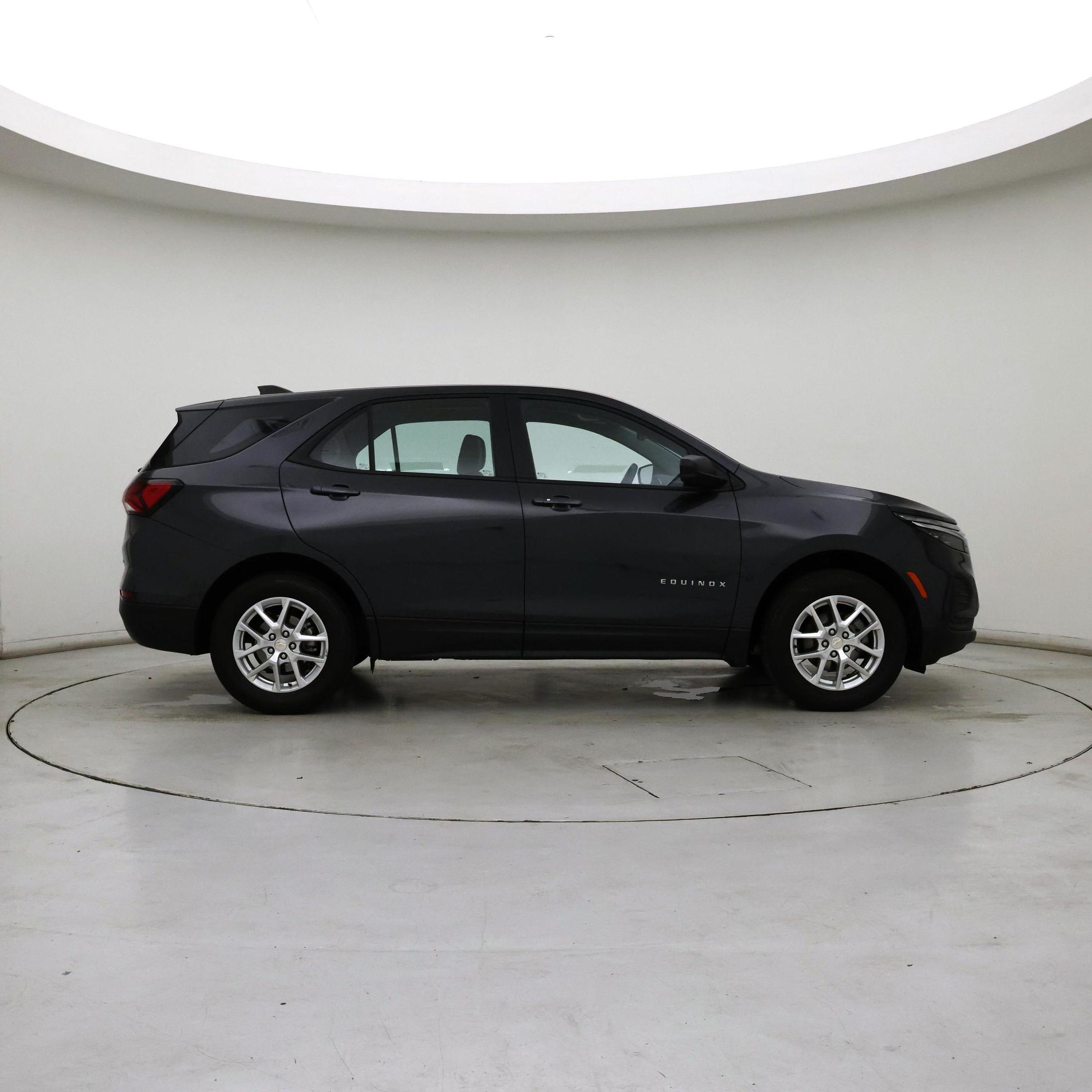 Thumbnail: 2022 Chevrolet Equinox - 7