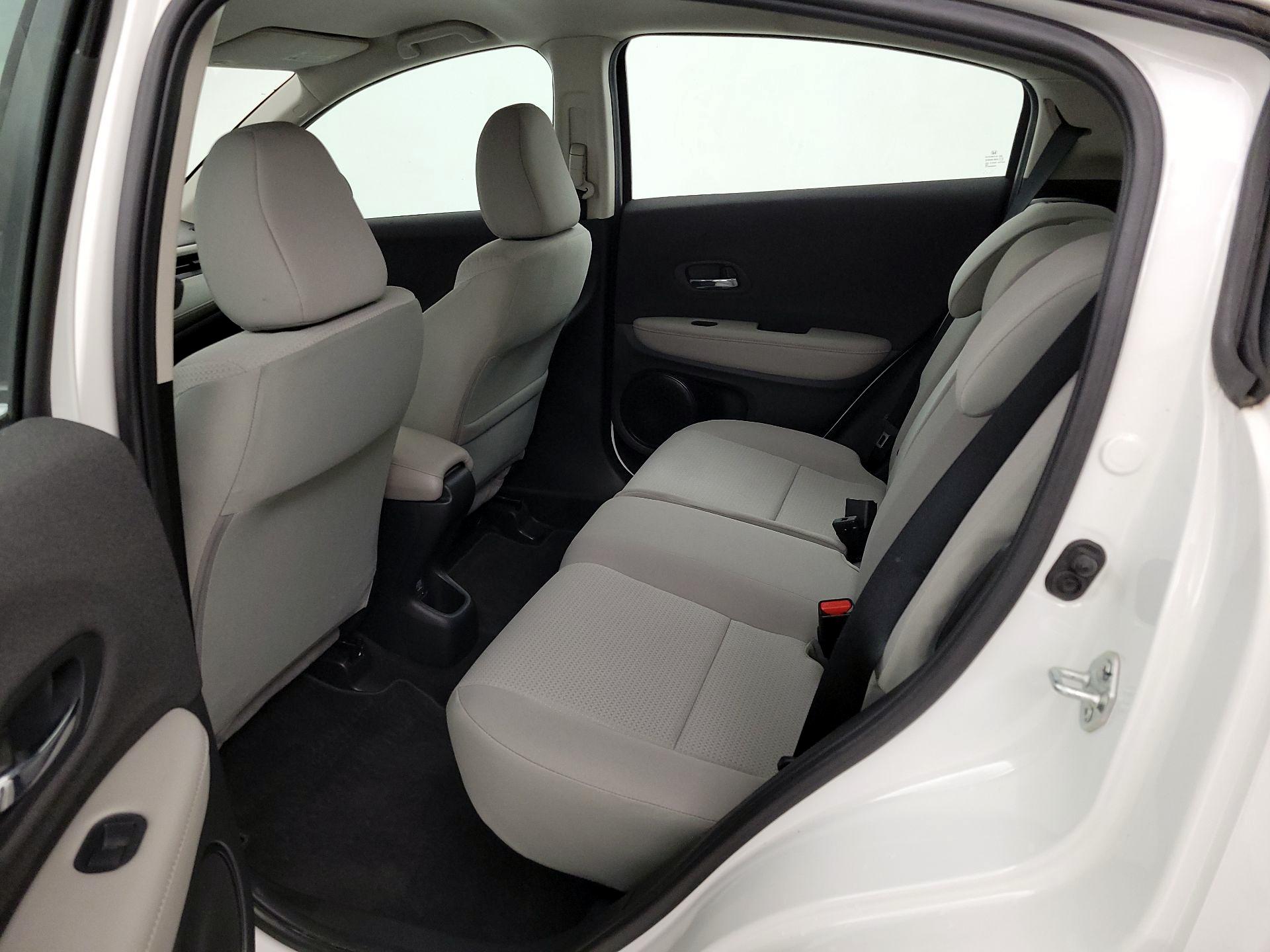 Thumbnail: 2022 Honda HR-V - 18