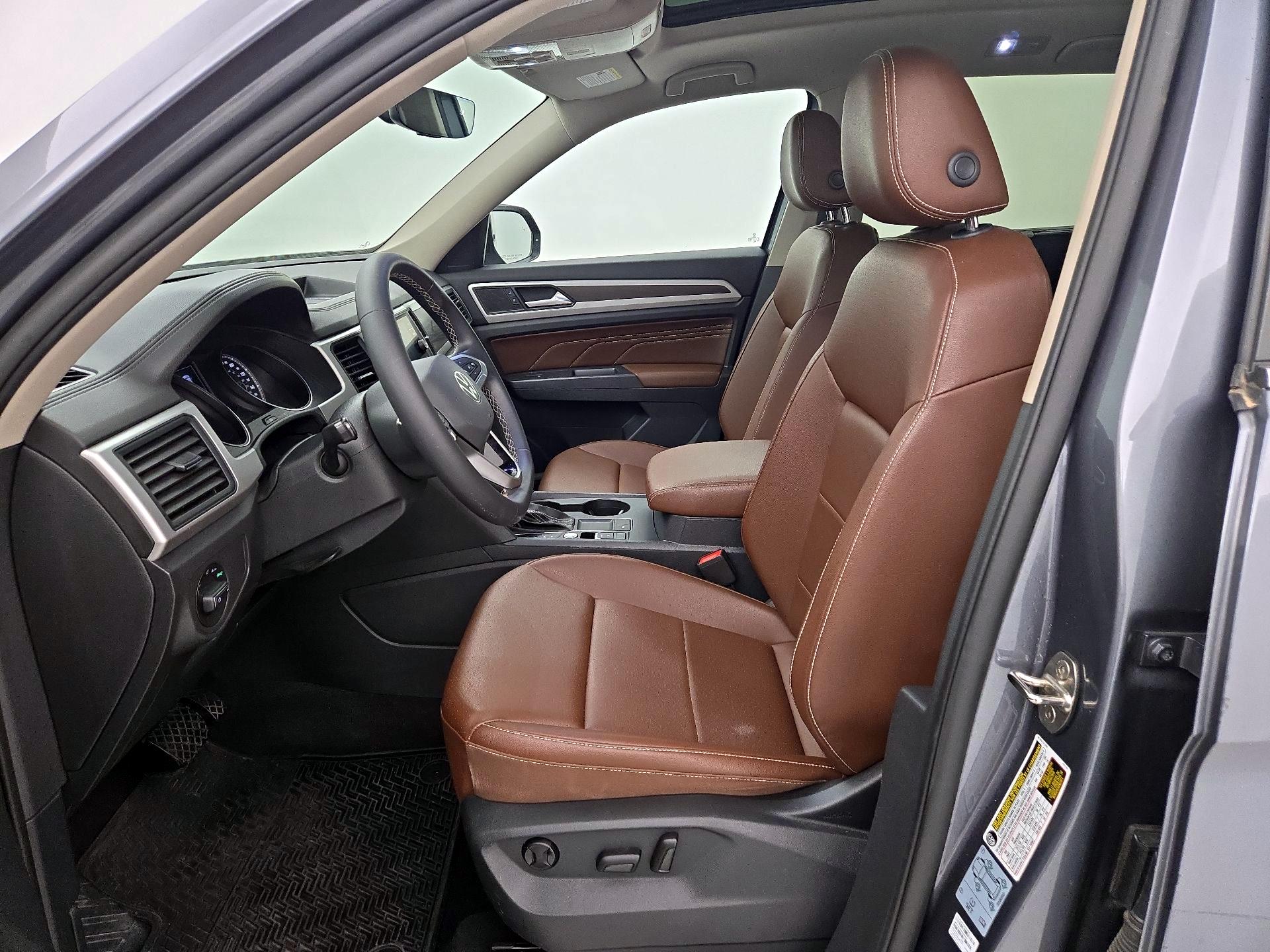 Thumbnail: 2021 Volkswagen Atlas - 11