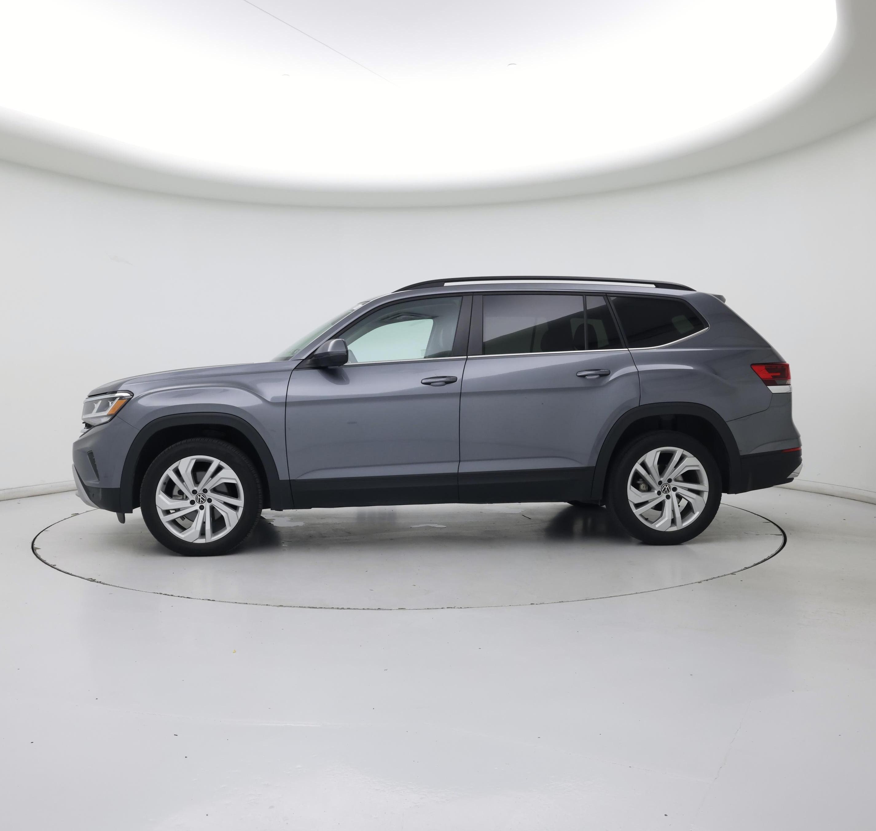 Thumbnail: 2021 Volkswagen Atlas - 3