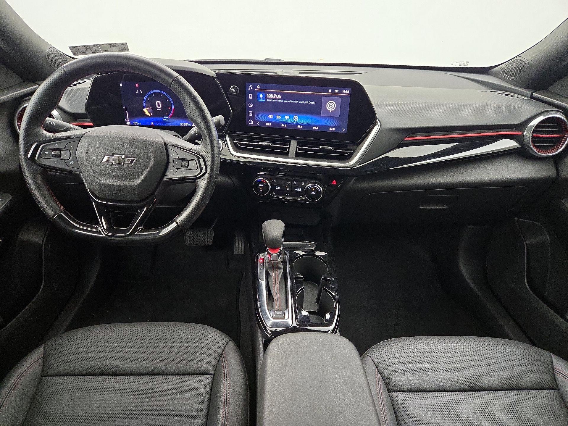 Thumbnail: 2024 Chevrolet Trax - 9