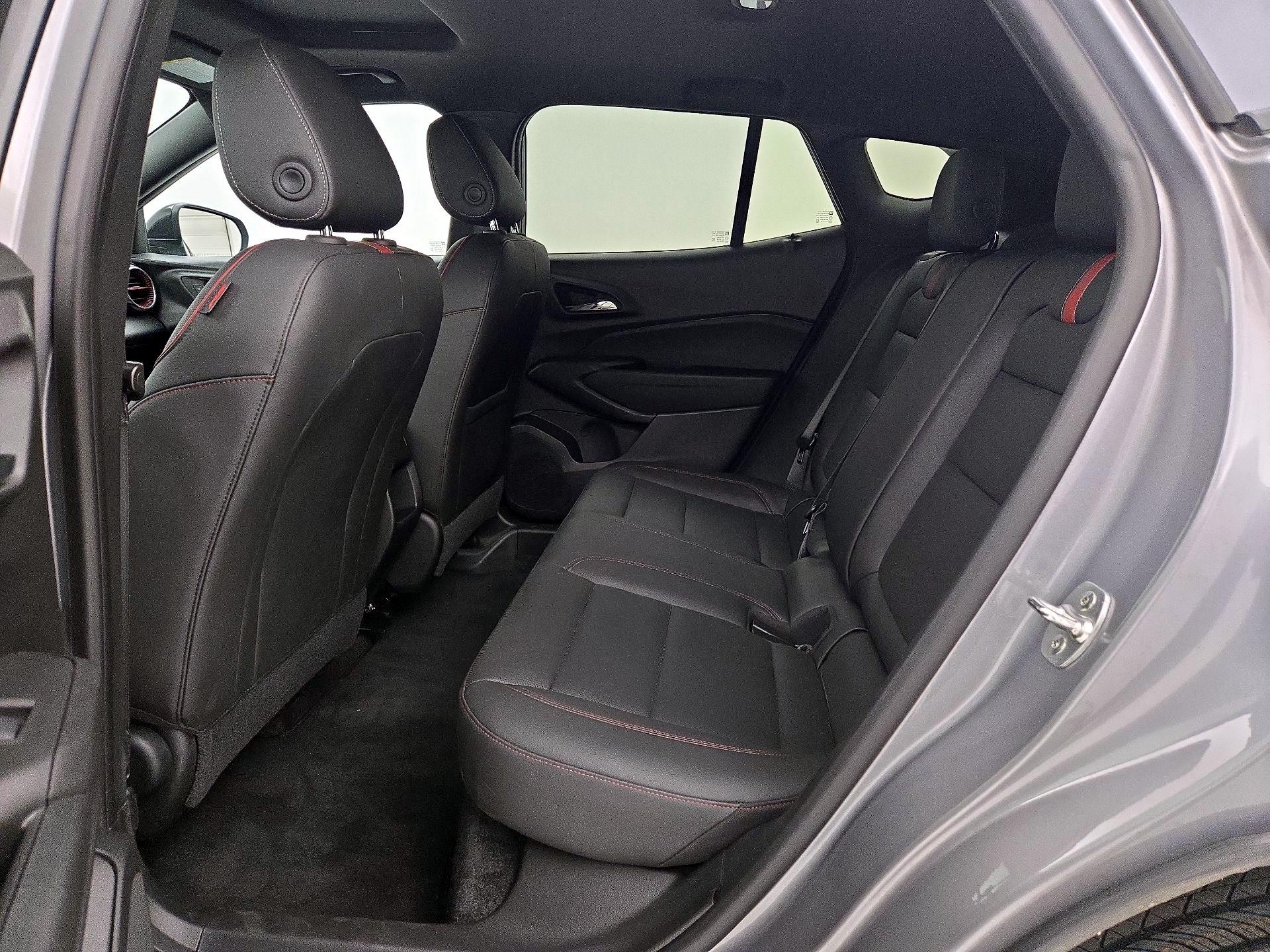 Thumbnail: 2024 Chevrolet Trax - 20