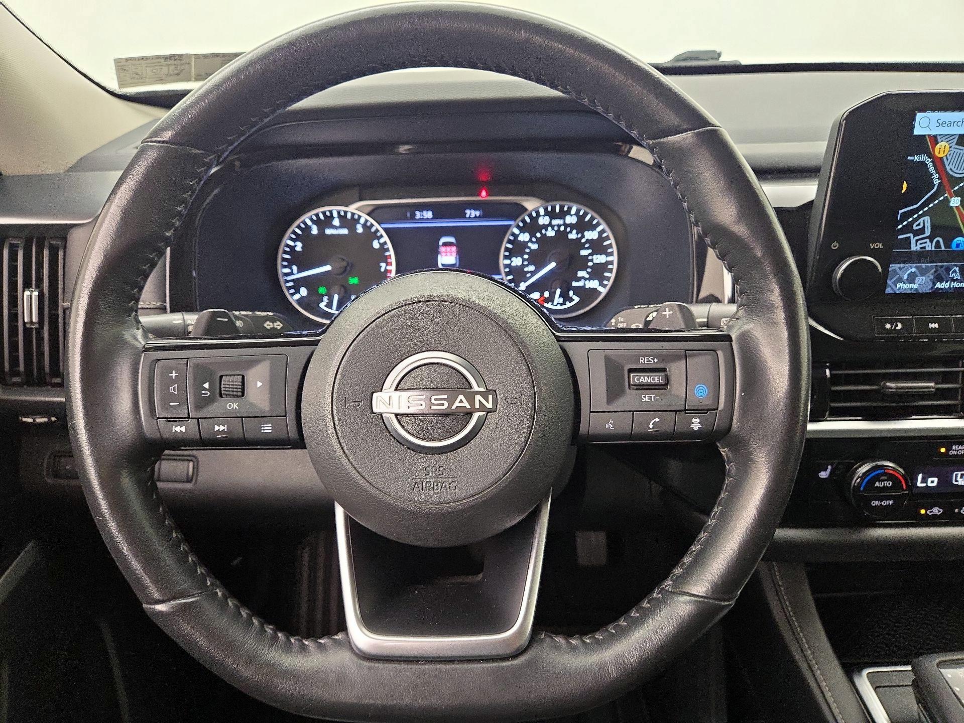 Thumbnail: 2022 Nissan Pathfinder - 10