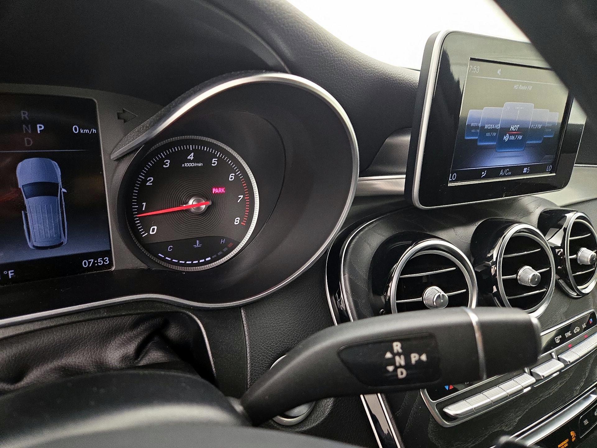 Thumbnail: 2019 Mercedes-Benz GLC - 17