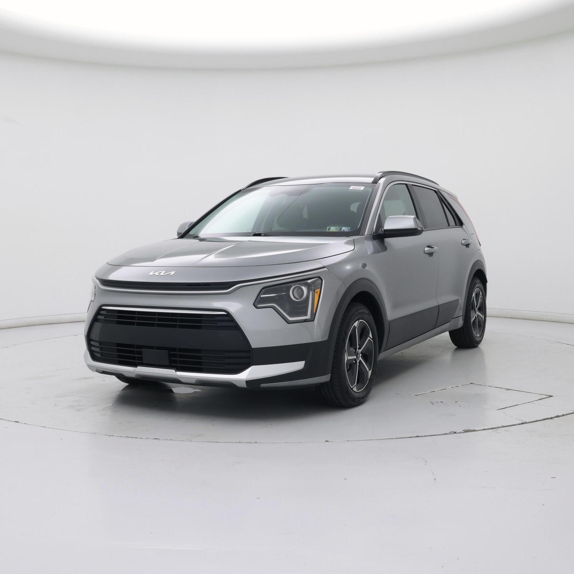 Thumbnail: 2023 Kia Niro - 4