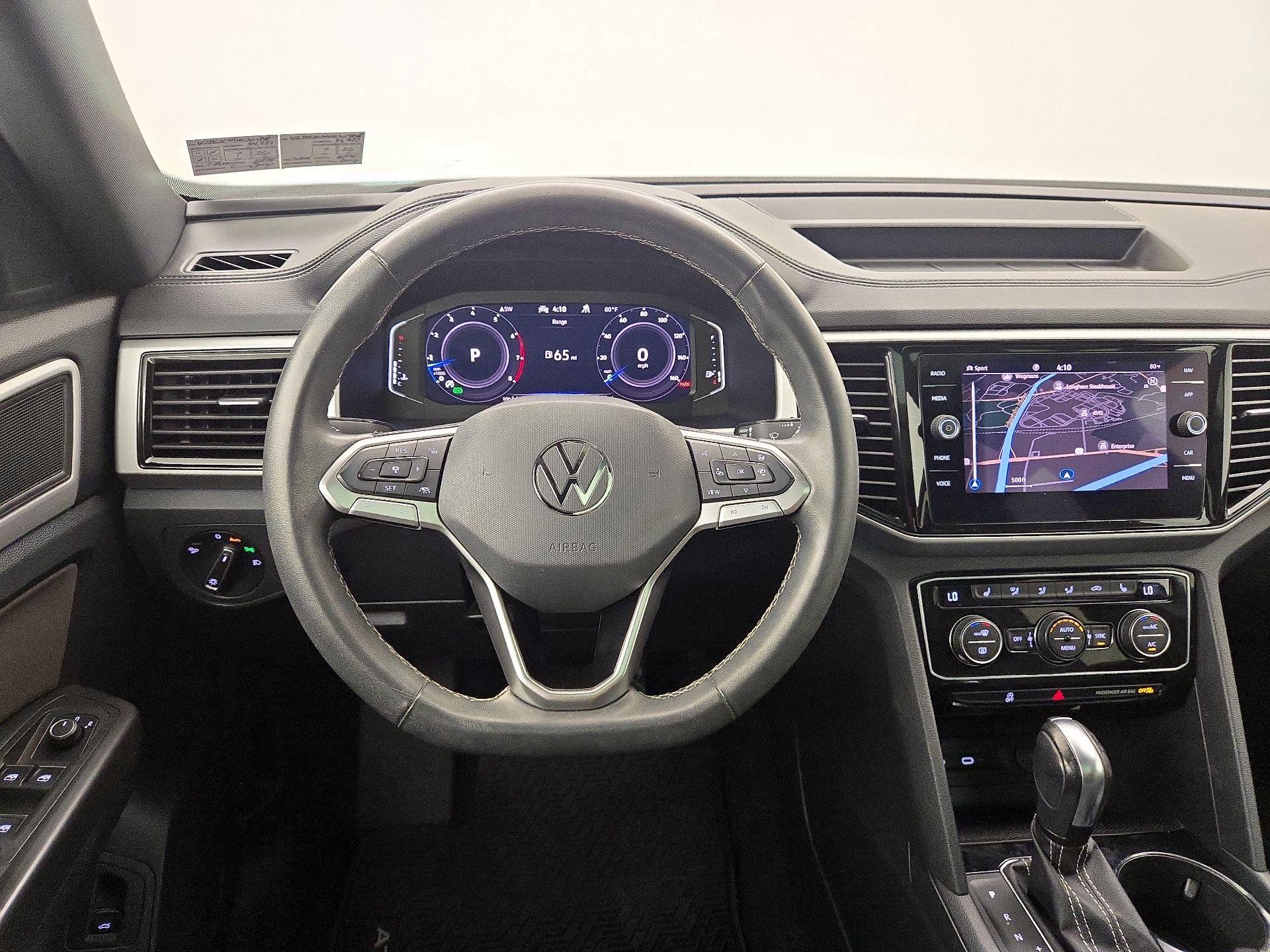 Thumbnail: 2022 Volkswagen Atlas - 10