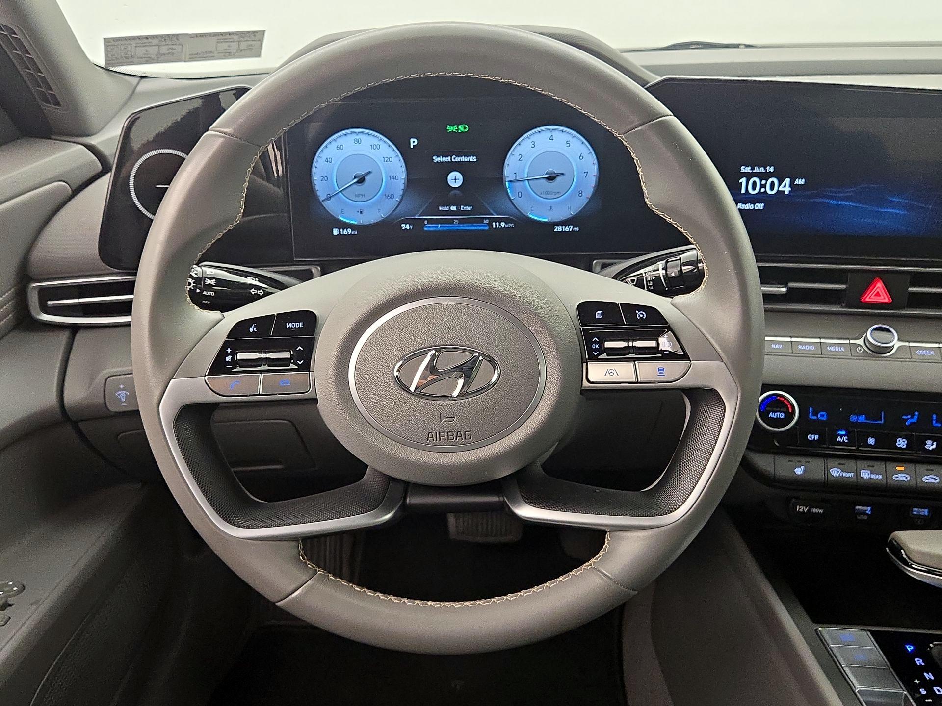 Thumbnail: 2023 Hyundai Elantra - 10