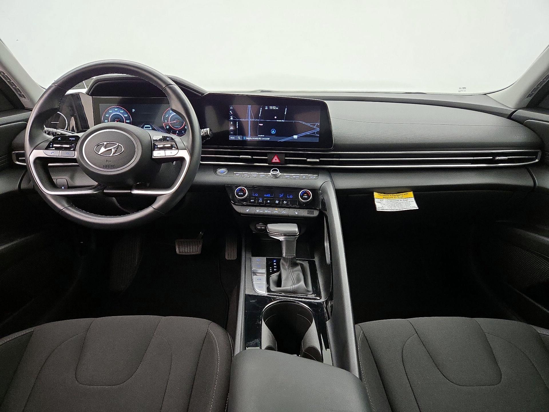 Thumbnail: 2023 Hyundai Elantra - 9