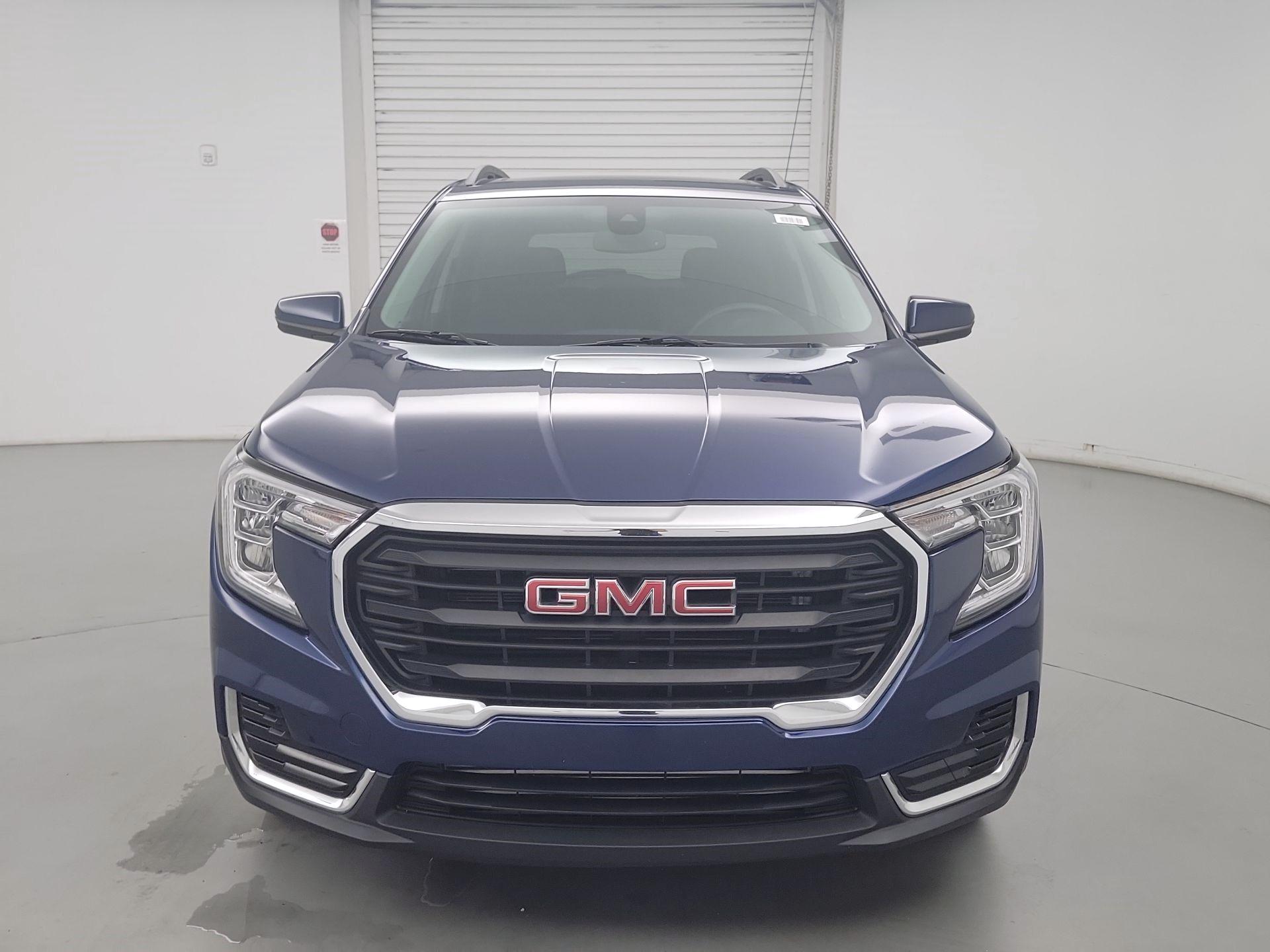 Thumbnail: 2022 GMC Terrain - 2