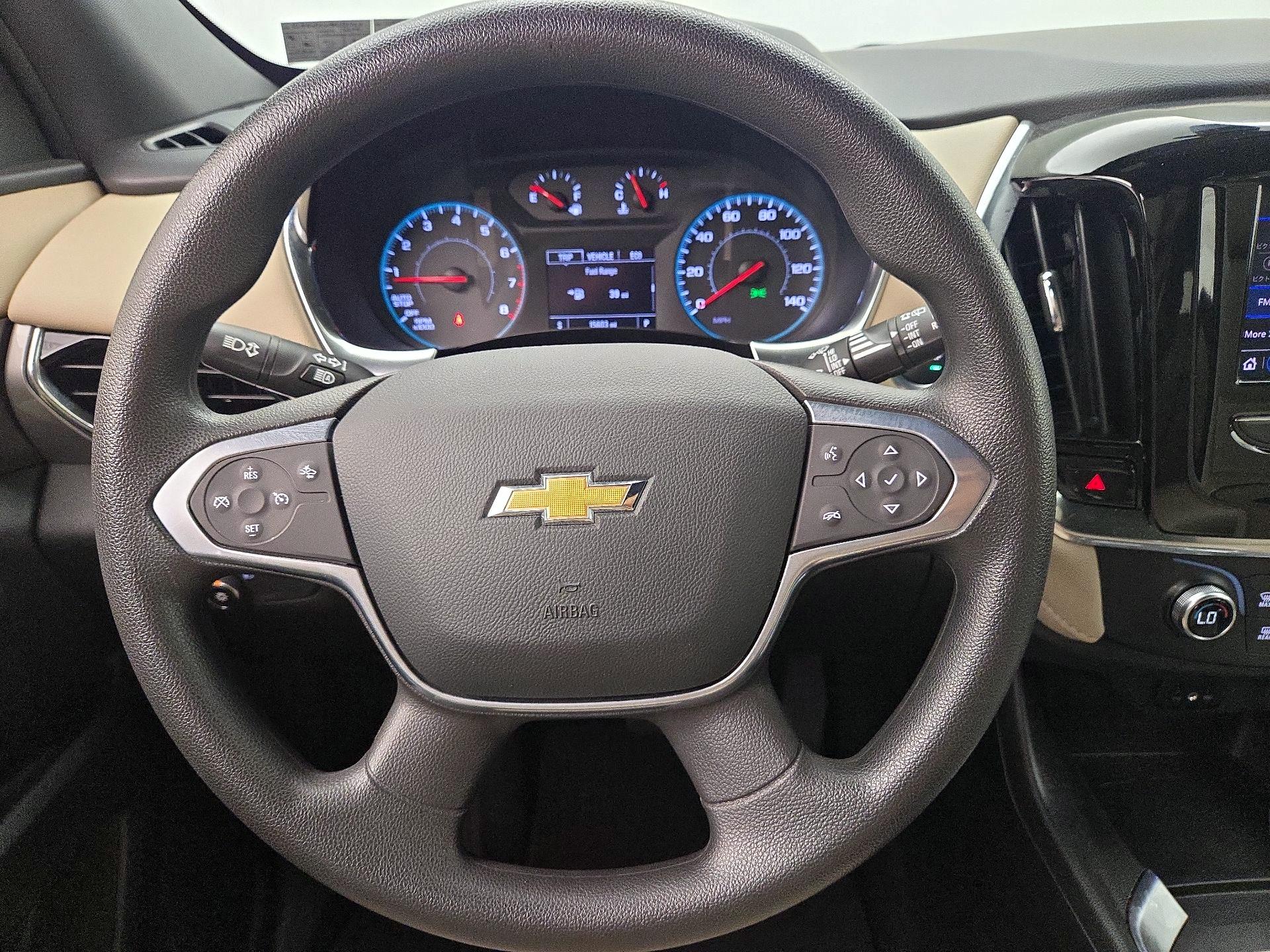 Thumbnail: 2023 Chevrolet Traverse - 10