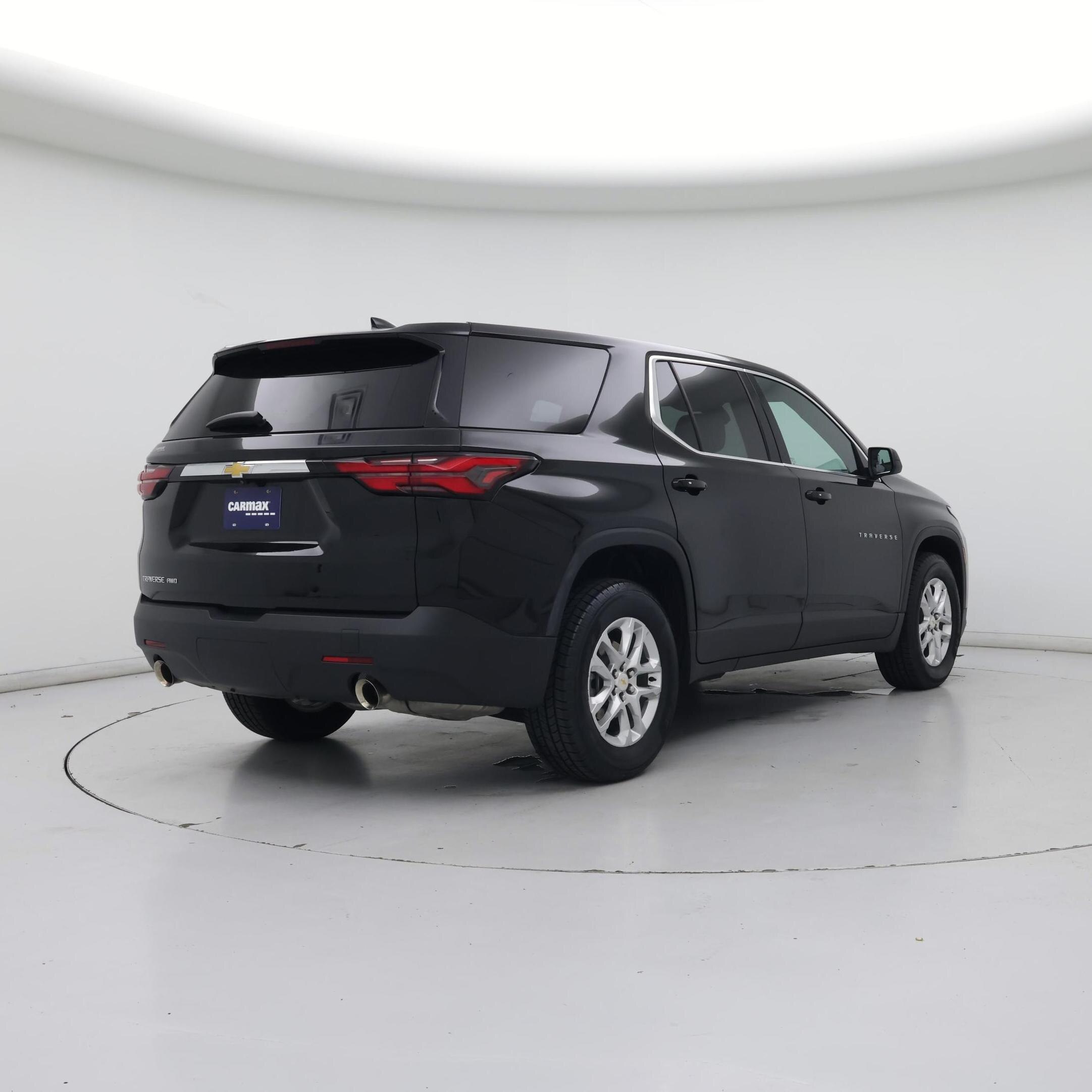Thumbnail: 2023 Chevrolet Traverse - 8