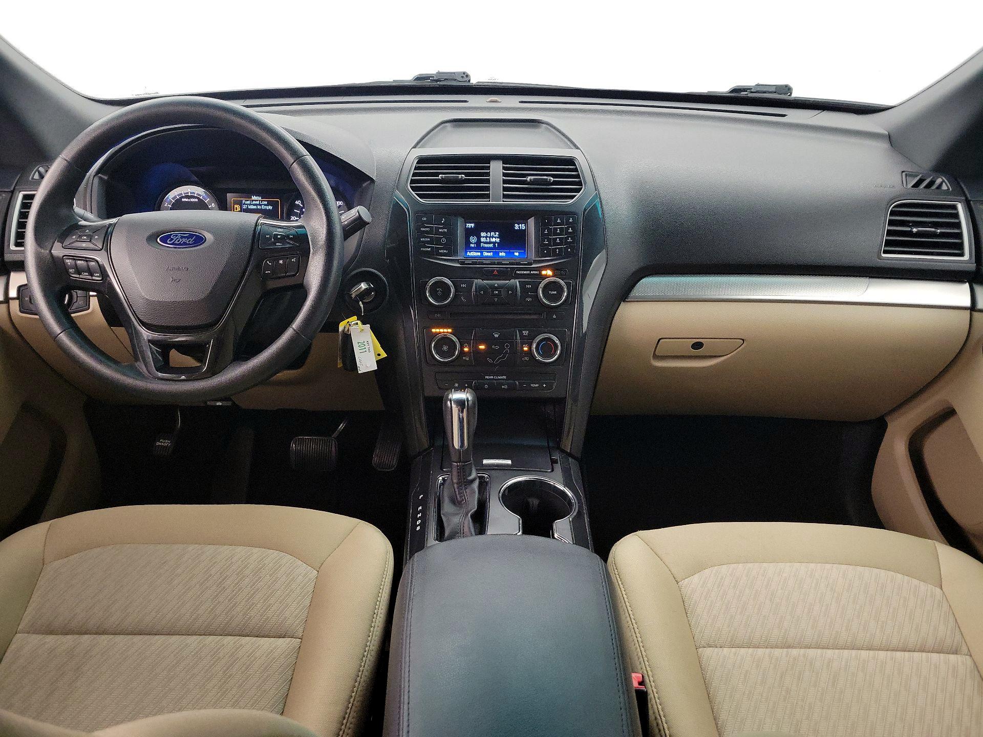 Thumbnail: 2016 Ford Explorer - 9