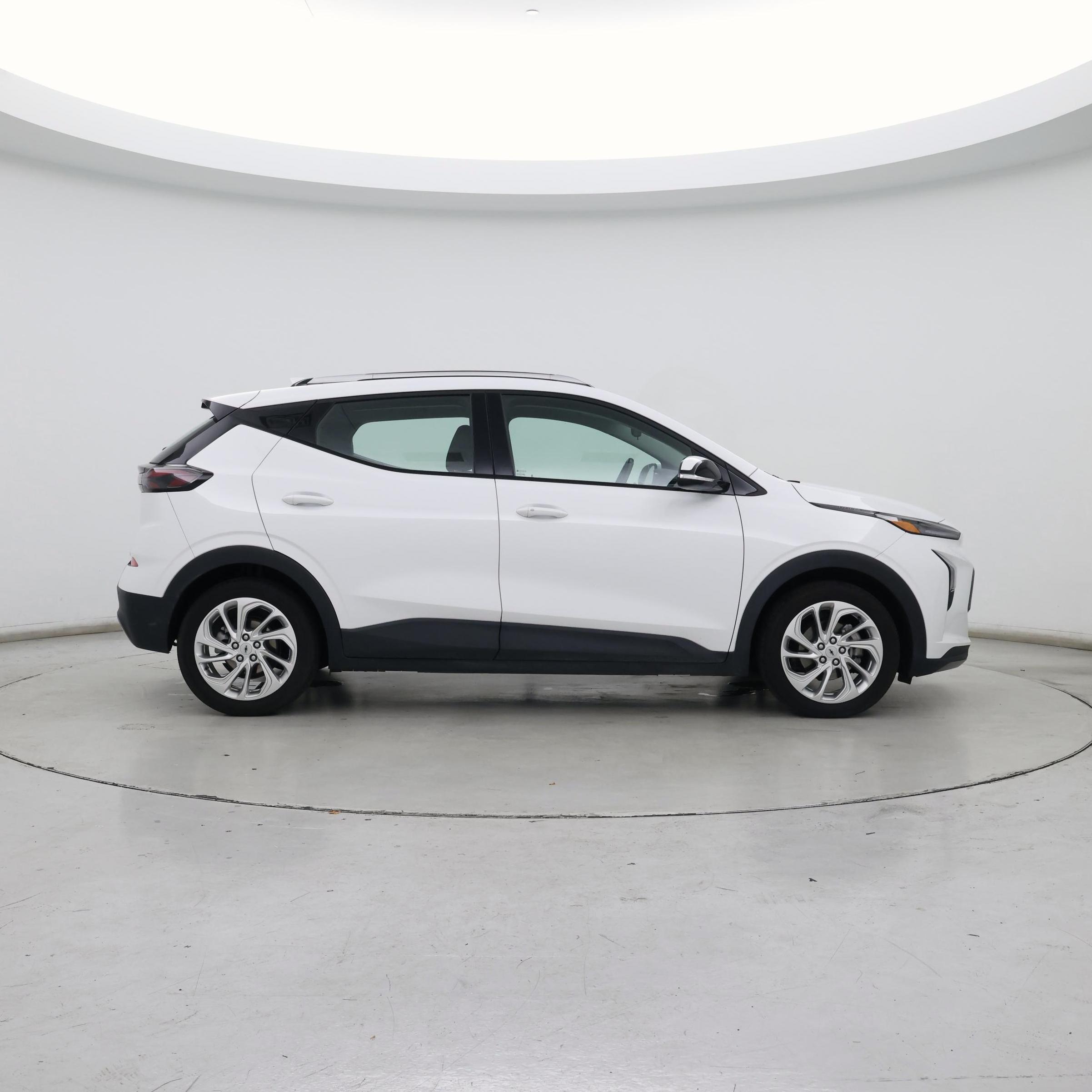 Thumbnail: 2023 Chevrolet Bolt EUV - 7