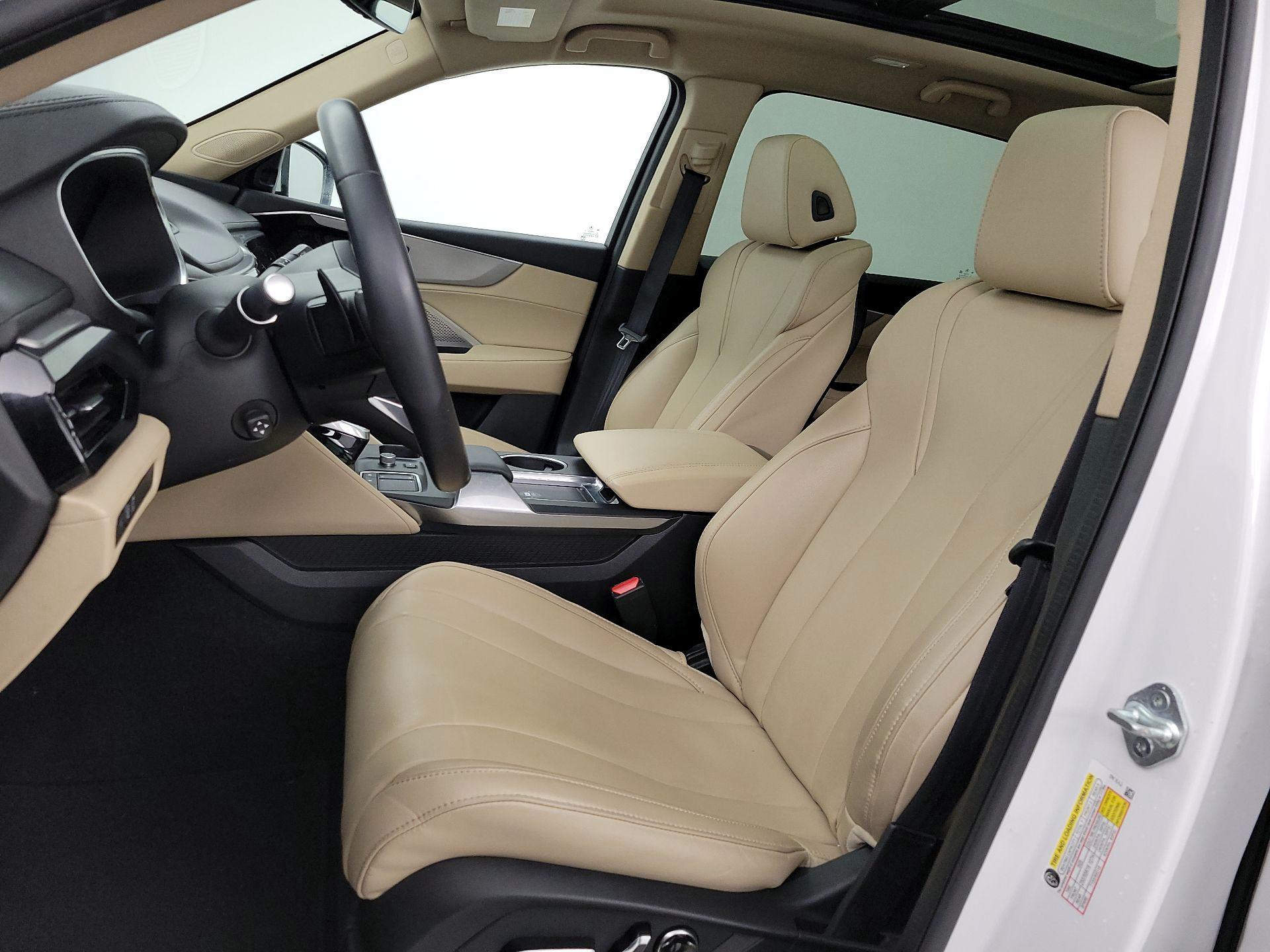 Thumbnail: 2023 Acura MDX - 11