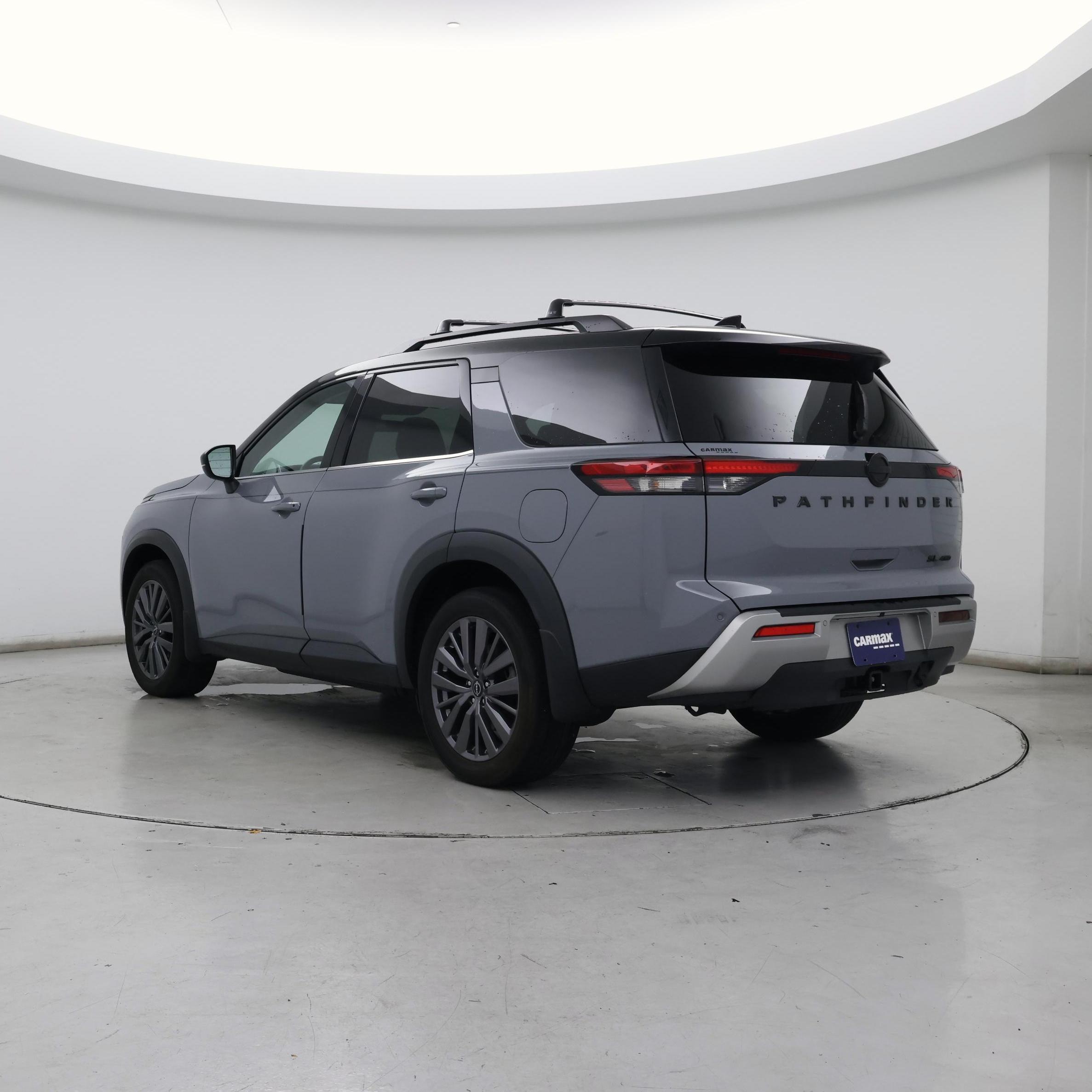 Thumbnail: 2023 Nissan Pathfinder - 2