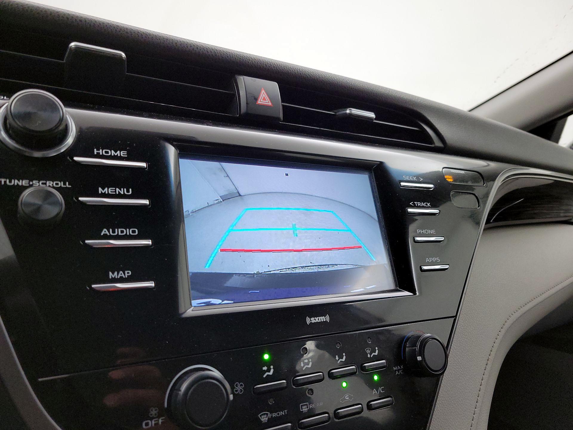 Thumbnail: 2020 Toyota Camry - 14