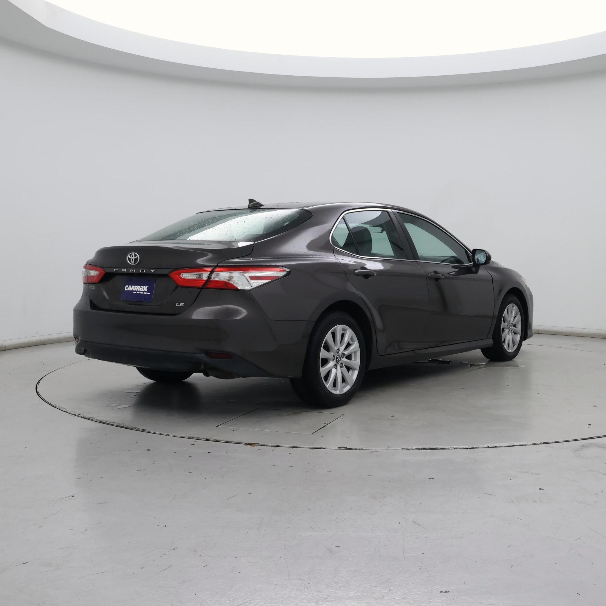 Thumbnail: 2020 Toyota Camry - 8