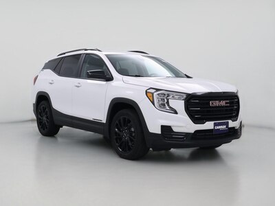 White 2023 GMC Terrain SLE