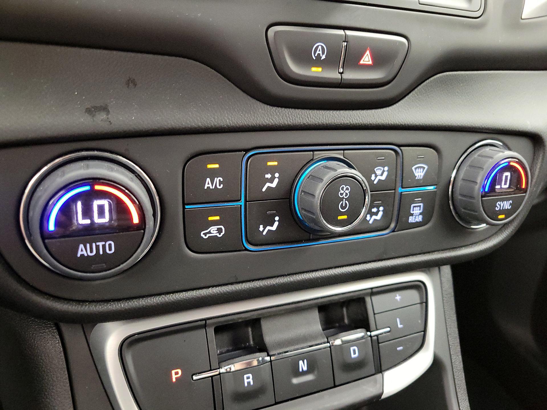 Thumbnail: 2023 GMC Terrain - 16