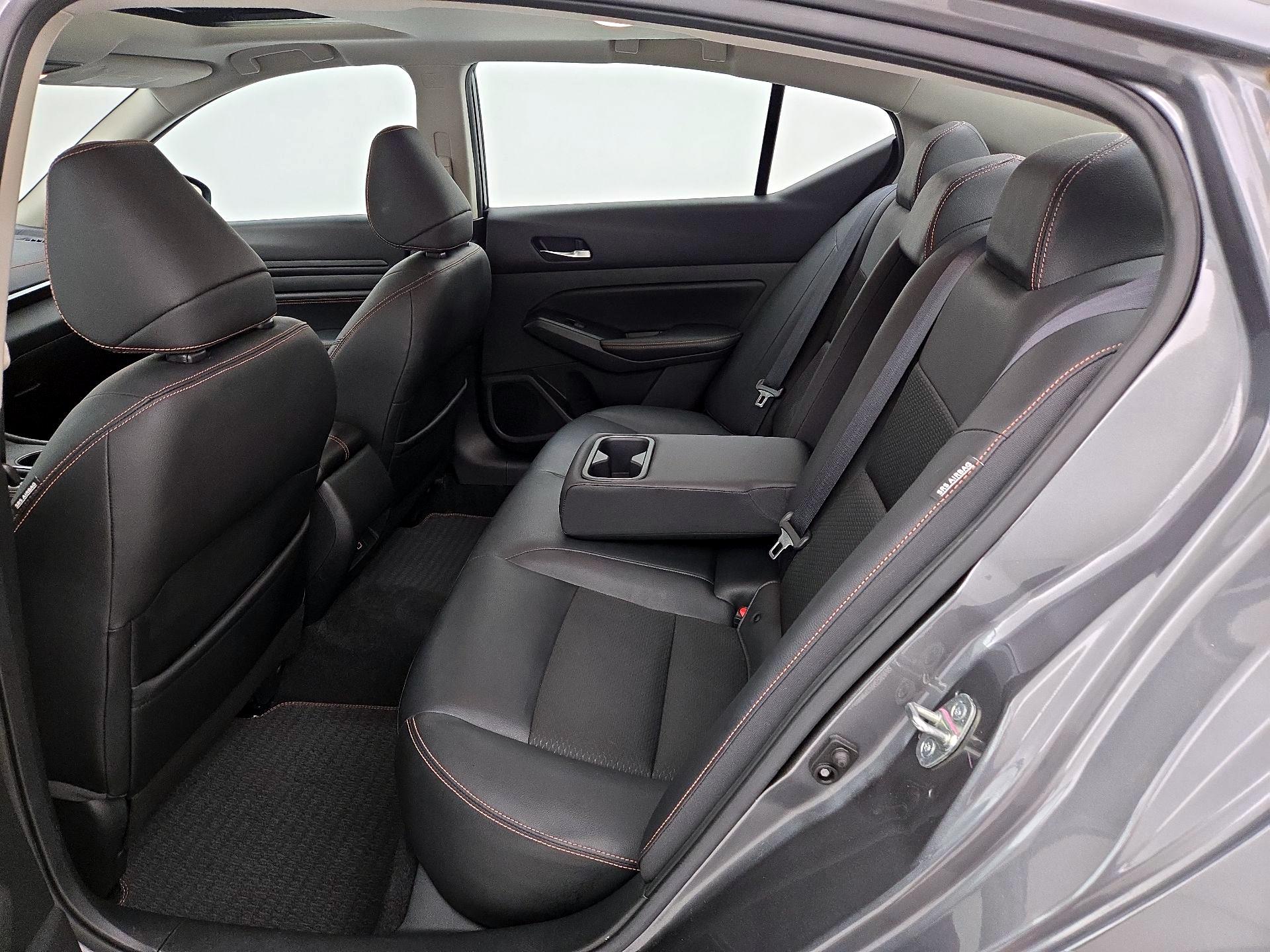 Thumbnail: 2020 Nissan Altima - 20