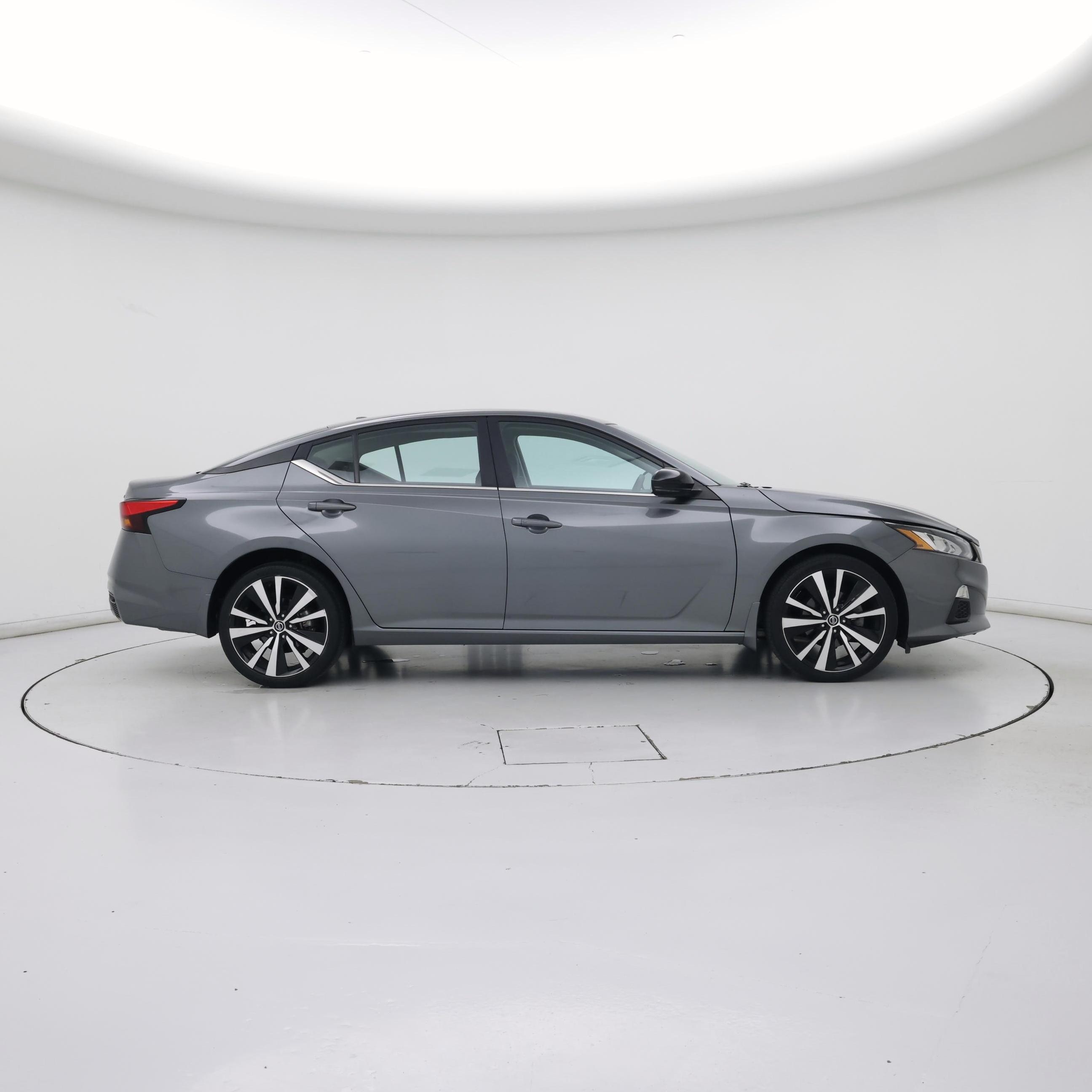 Thumbnail: 2020 Nissan Altima - 7