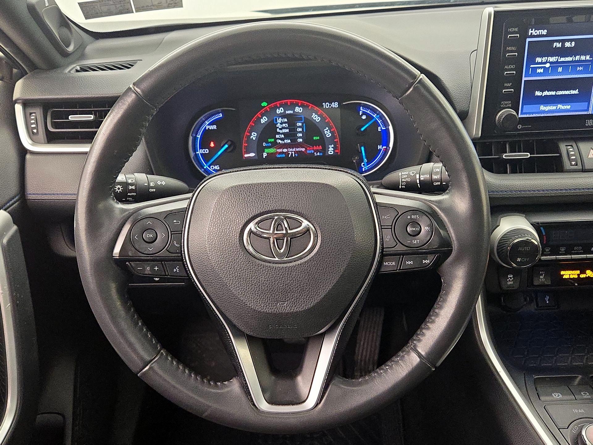 Thumbnail: 2020 Toyota RAV4 - 10