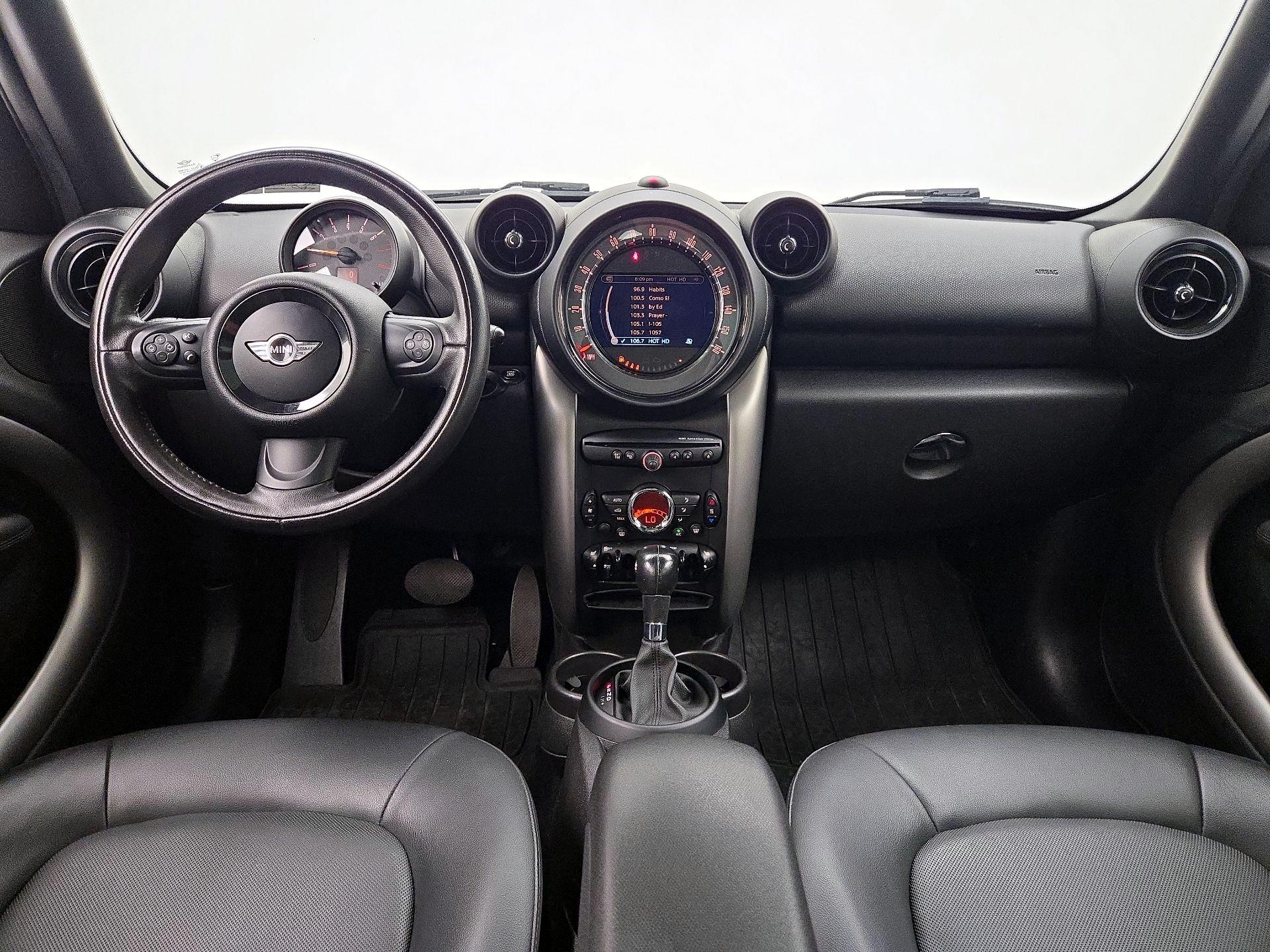 Thumbnail: 2015 MINI Cooper Countryman - 9
