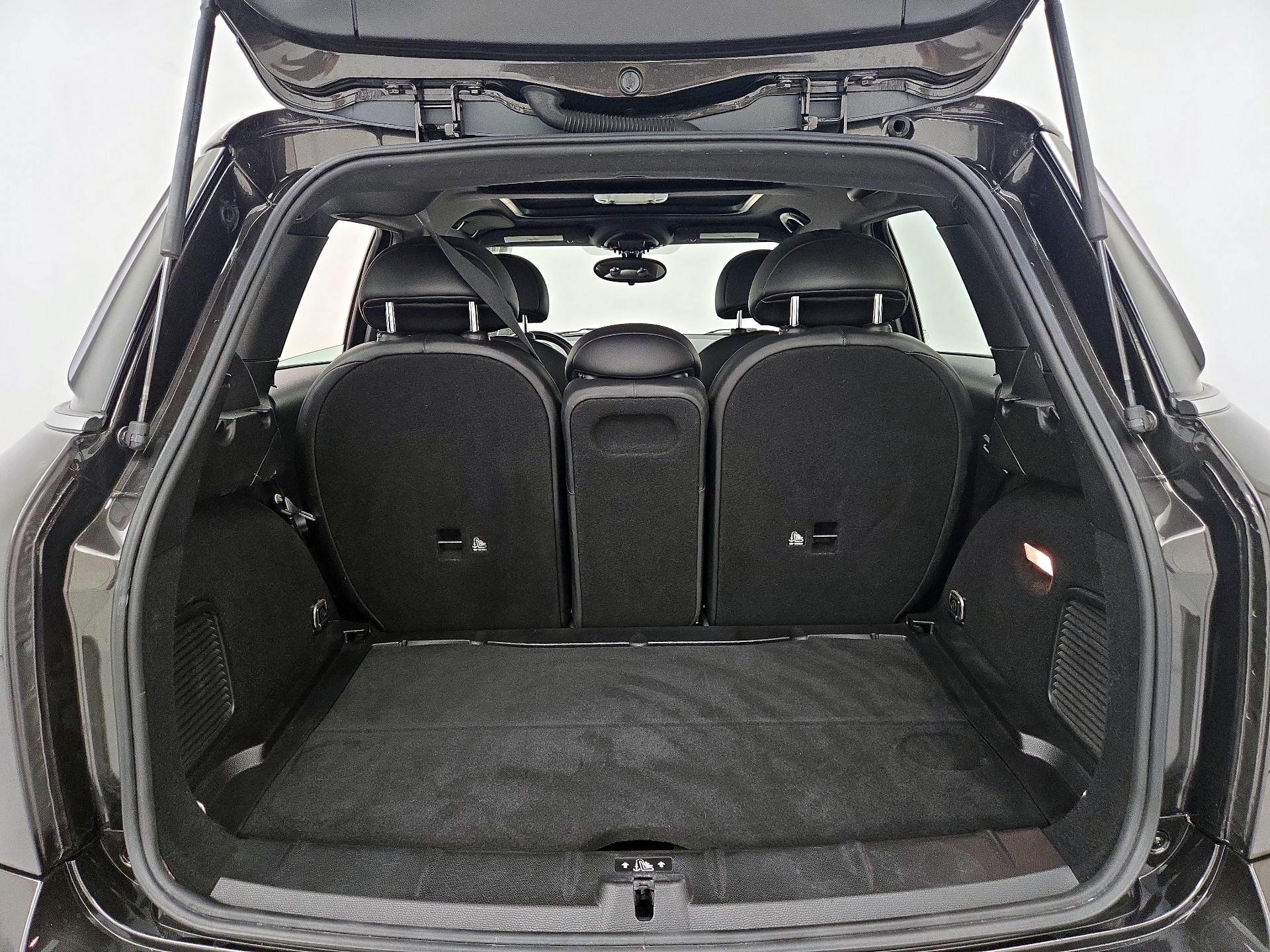 Thumbnail: 2015 MINI Cooper Countryman - 20