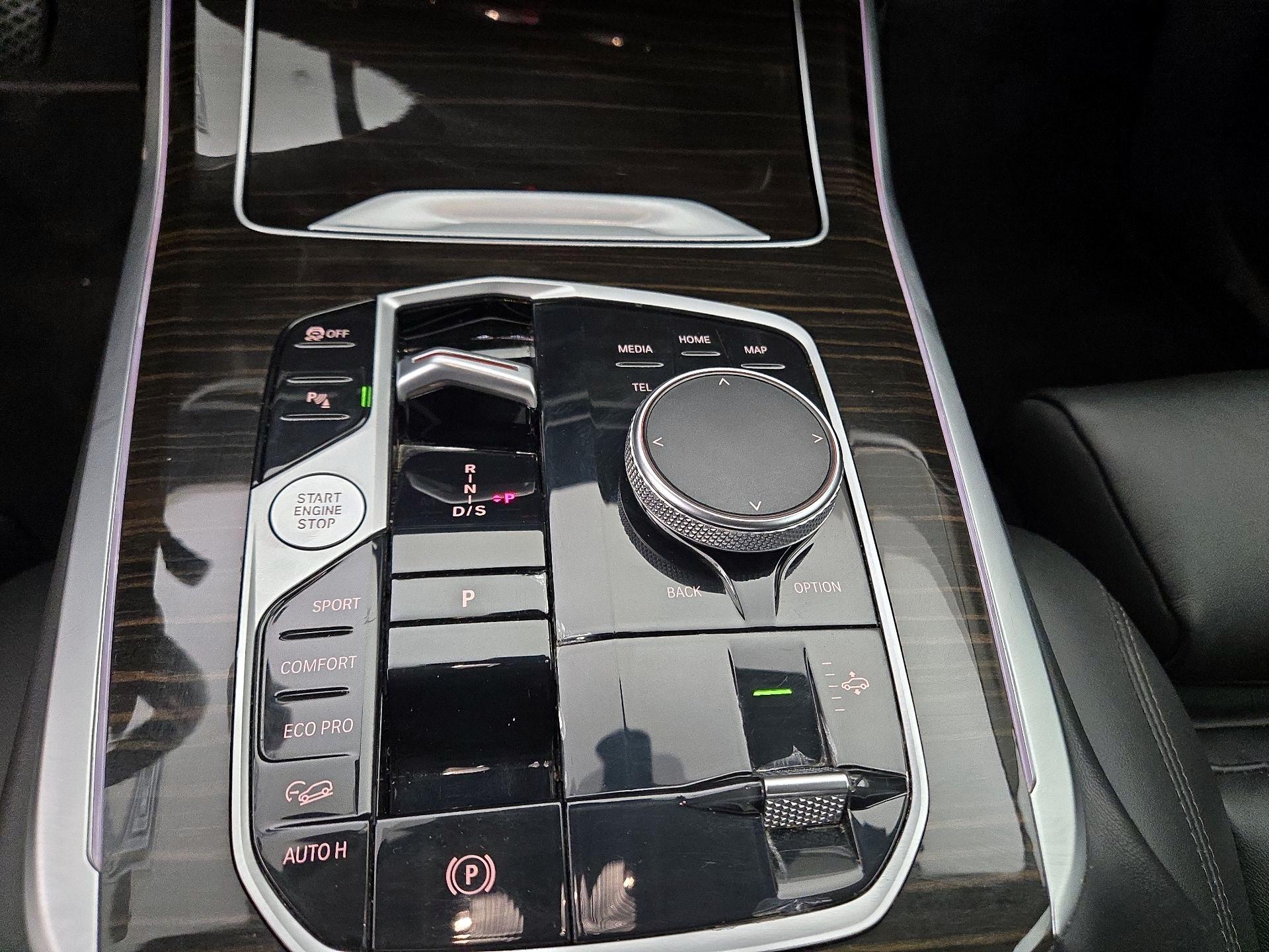 Thumbnail: 2023 BMW X7 - 18