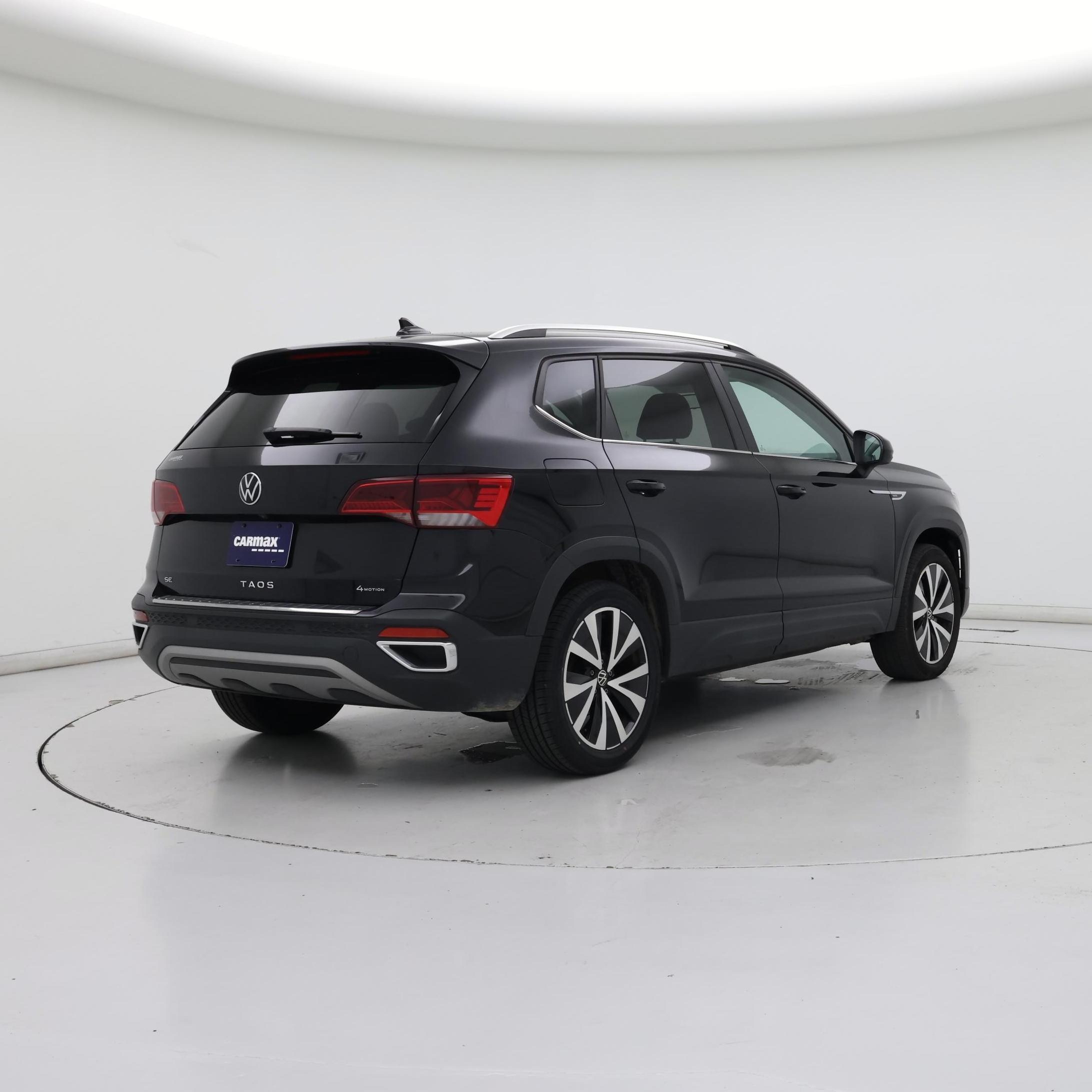 Thumbnail: 2022 Volkswagen Taos - 8