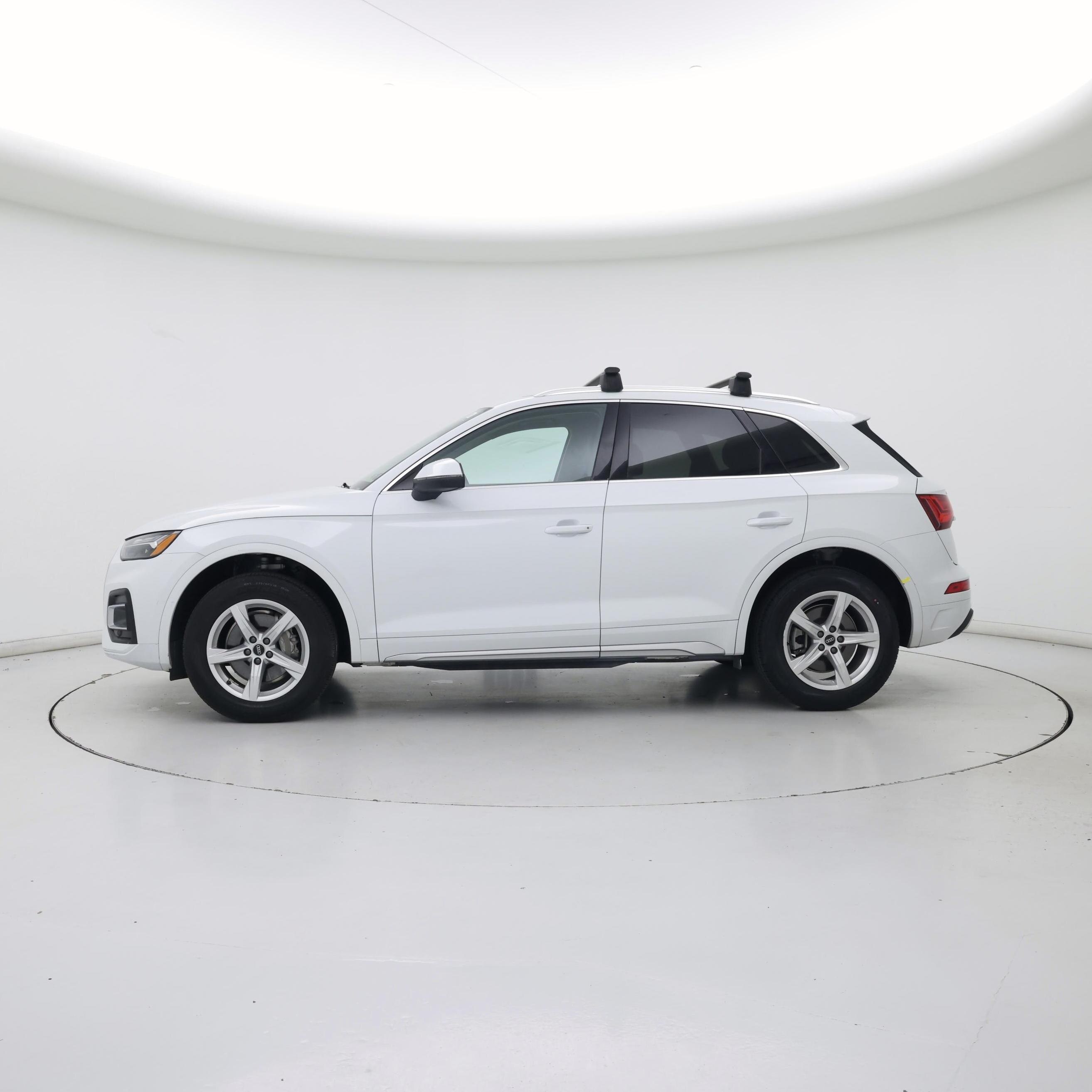 Thumbnail: 2021 Audi Q5 - 3