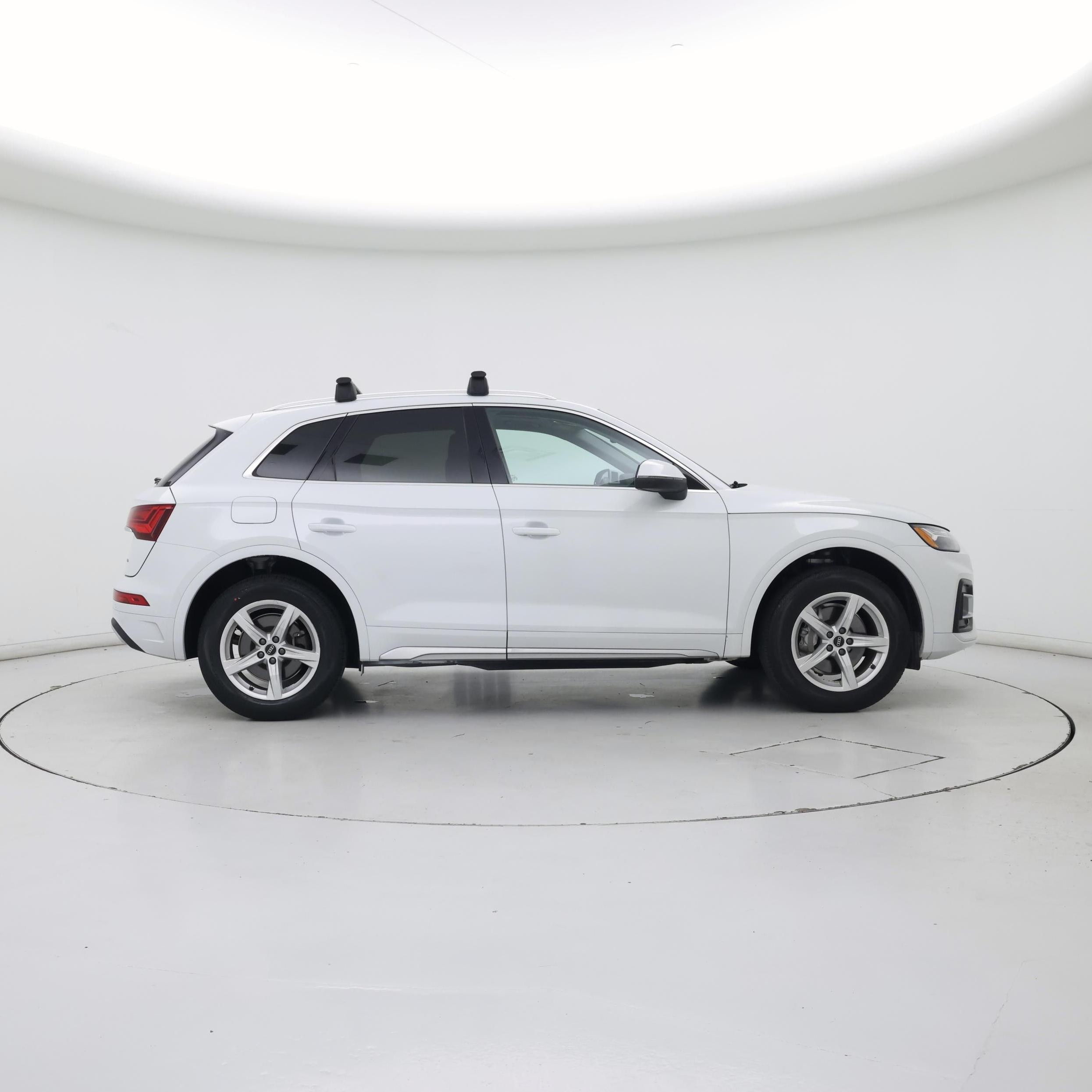 Thumbnail: 2021 Audi Q5 - 7