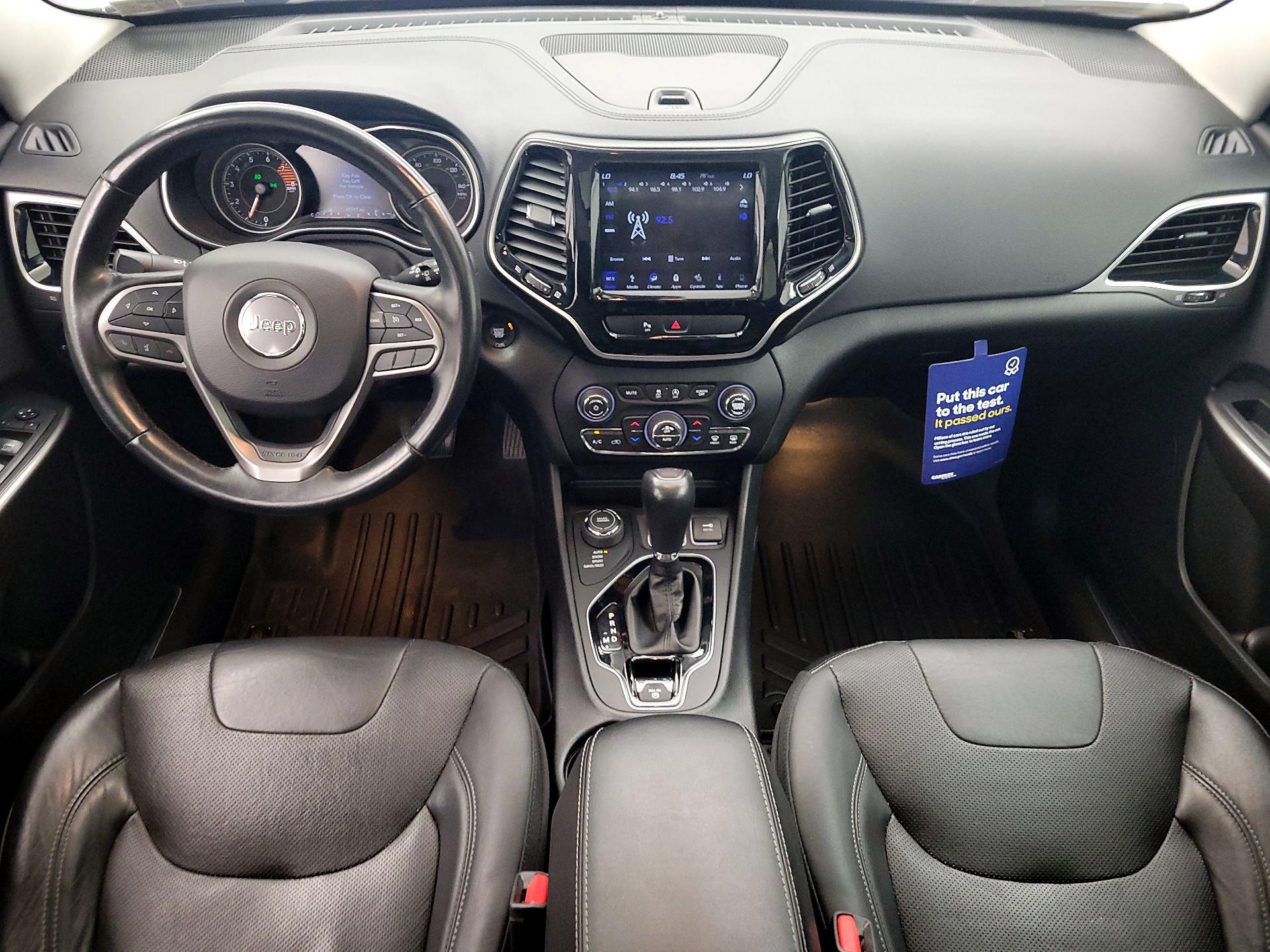 Thumbnail: 2019 Jeep Cherokee - 9