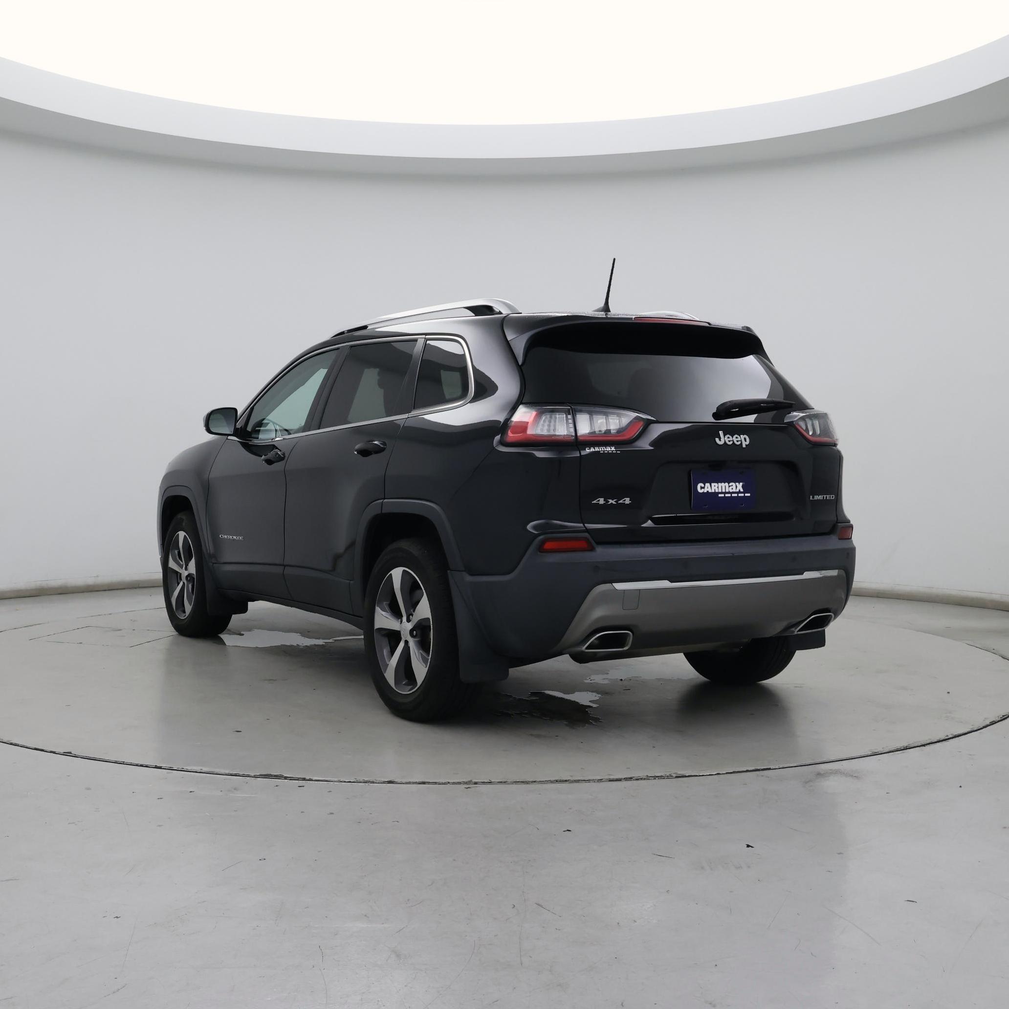 Thumbnail: 2019 Jeep Cherokee - 2