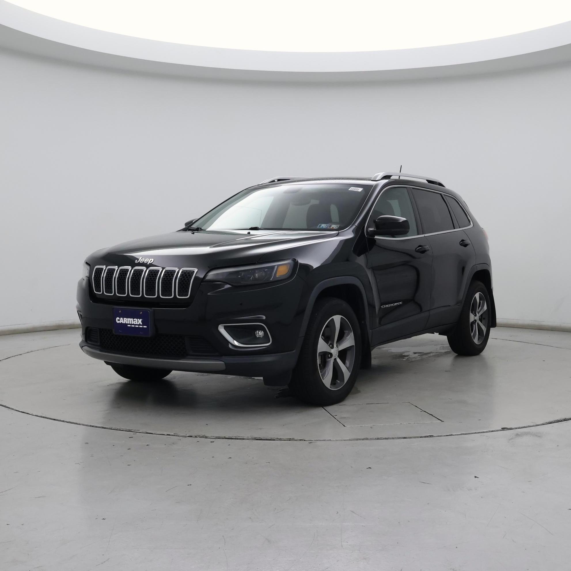 Thumbnail: 2019 Jeep Cherokee - 4