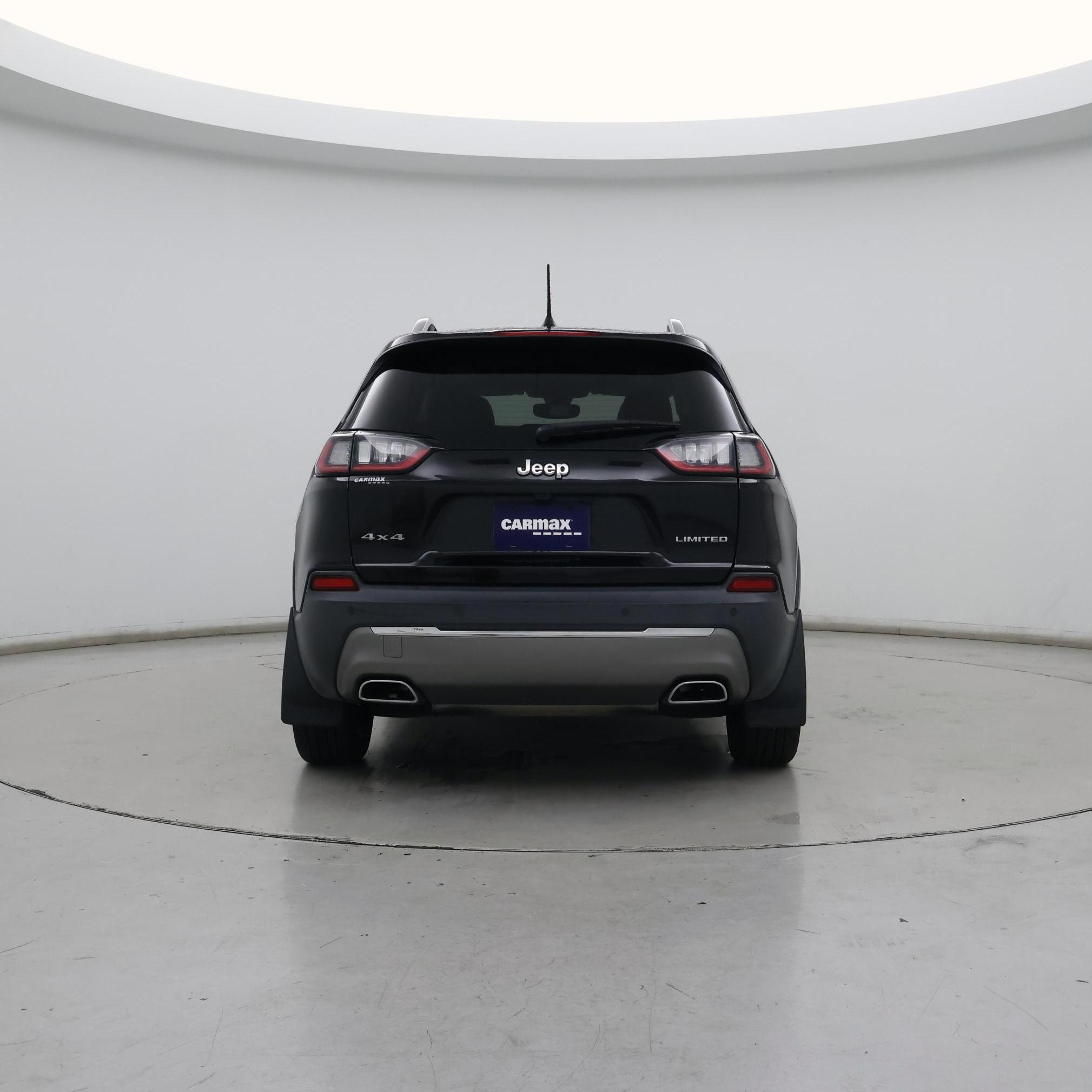 Thumbnail: 2019 Jeep Cherokee - 6