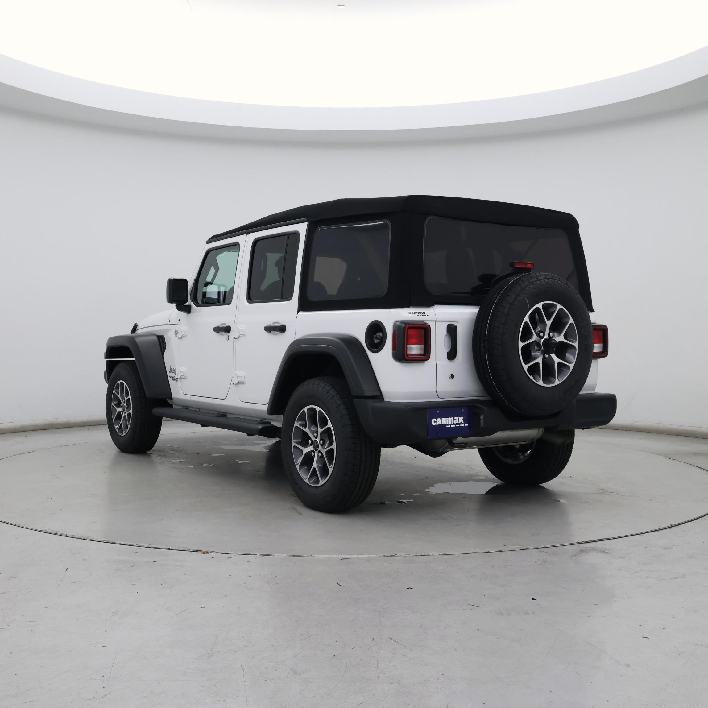 Thumbnail: 2019 Jeep Wrangler - 2