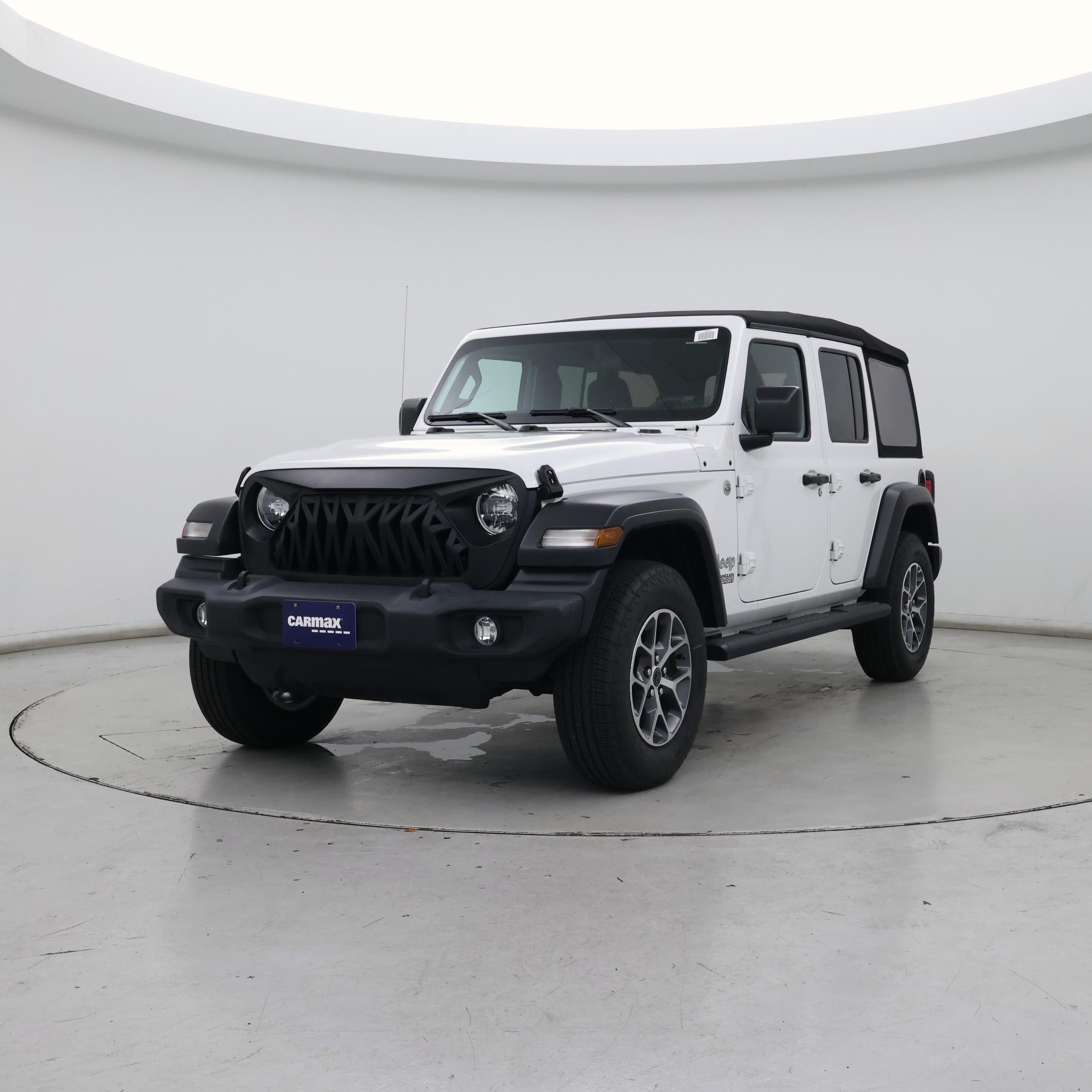 Thumbnail: 2019 Jeep Wrangler - 4