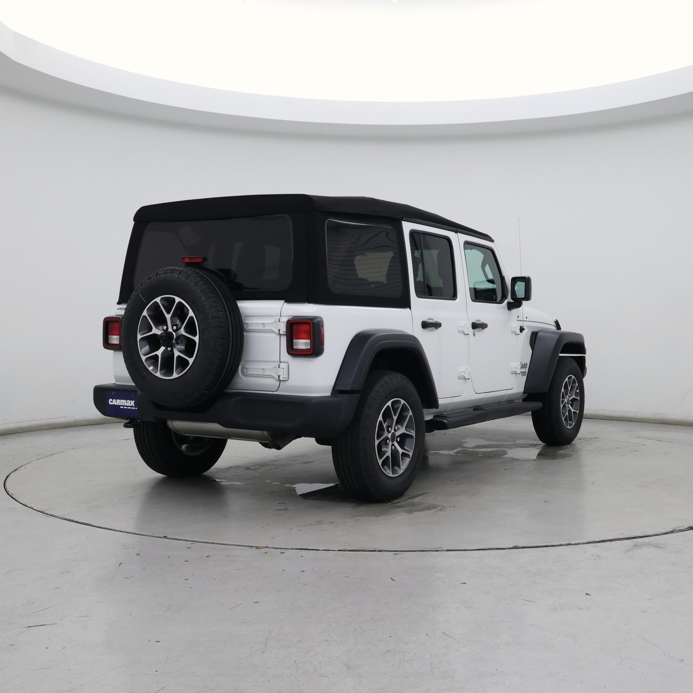 Thumbnail: 2019 Jeep Wrangler - 8