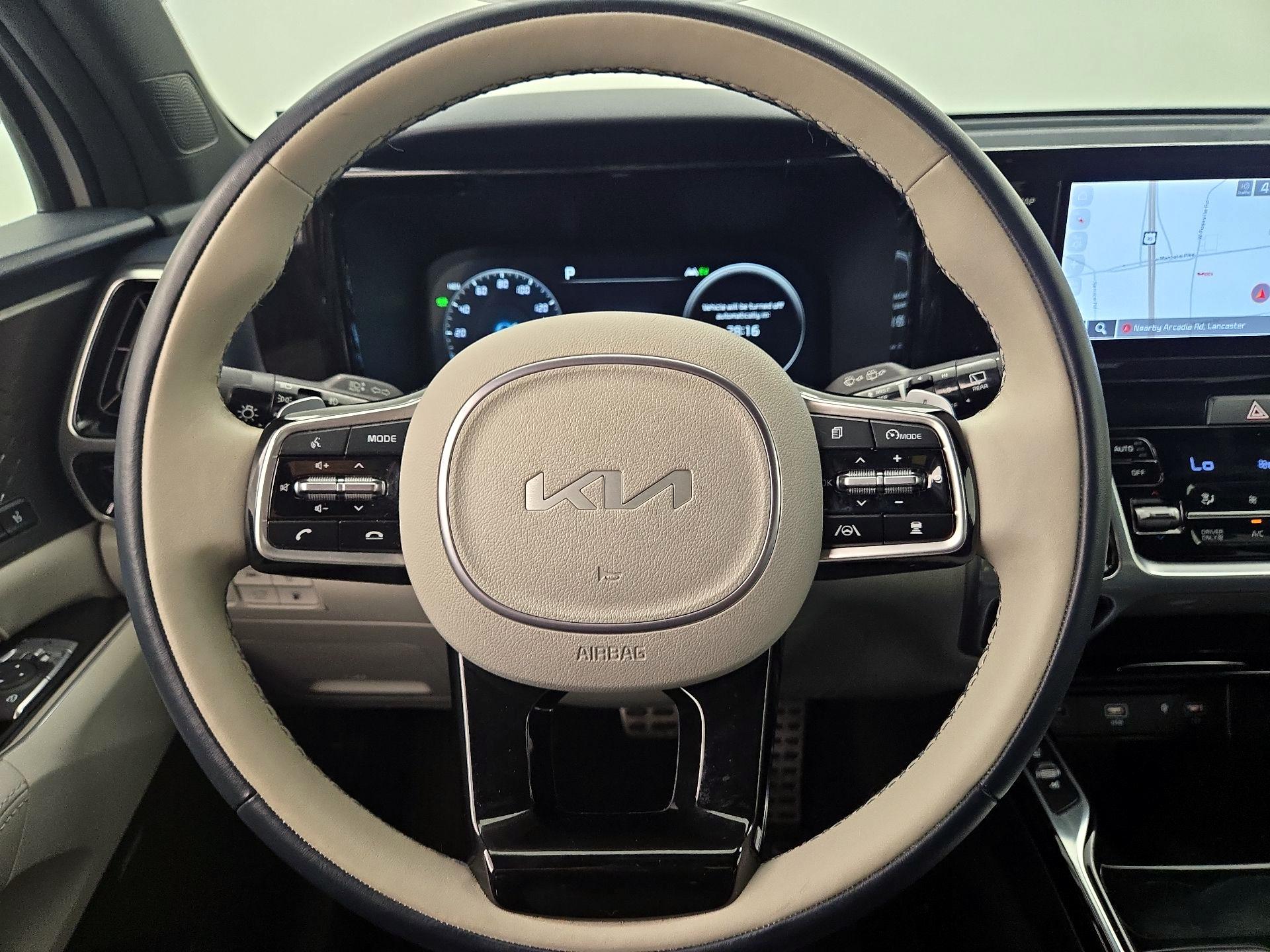 Thumbnail: 2023 Kia Sorento - 10