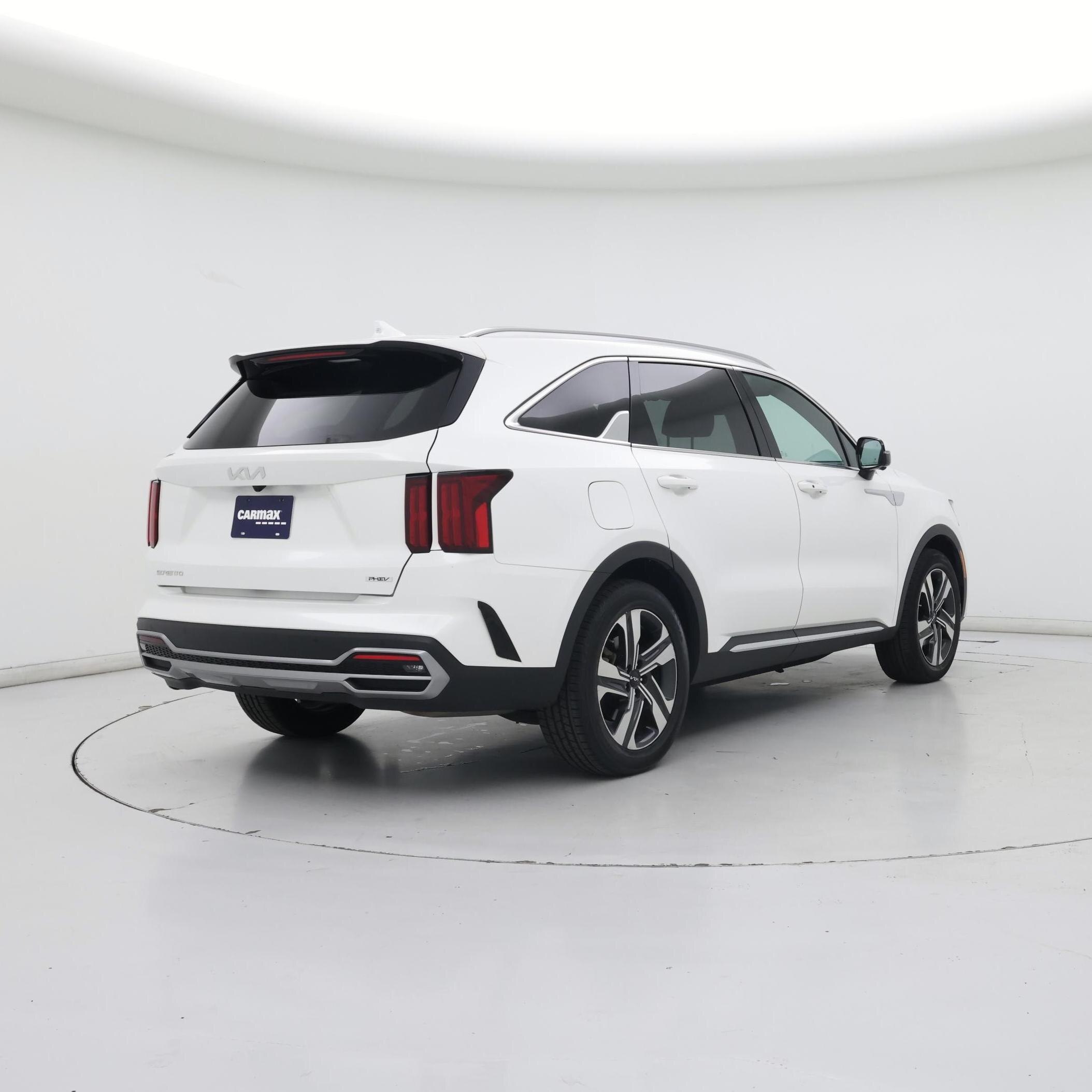 Thumbnail: 2023 Kia Sorento - 8