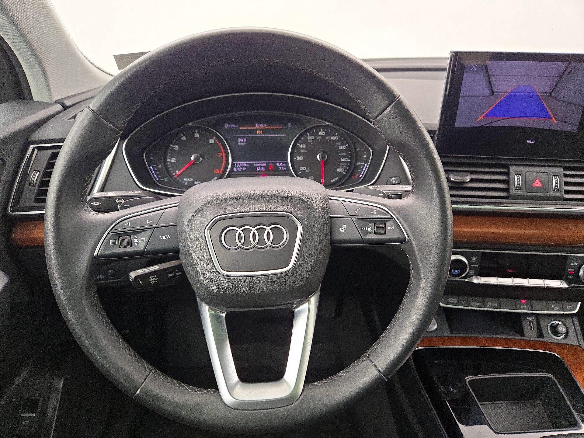 Thumbnail: 2023 Audi Q5 - 10