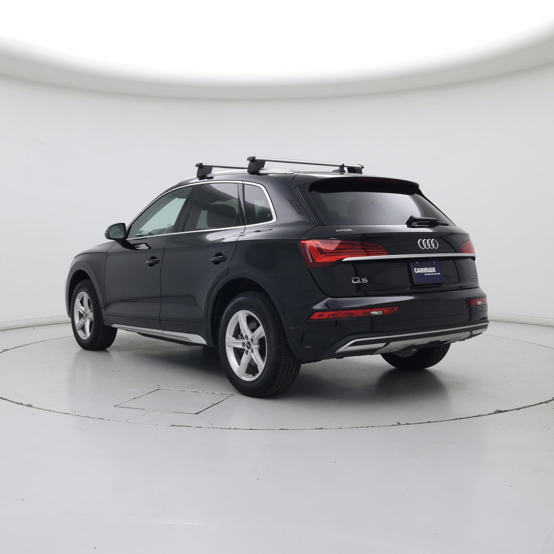 Thumbnail: 2023 Audi Q5 - 2