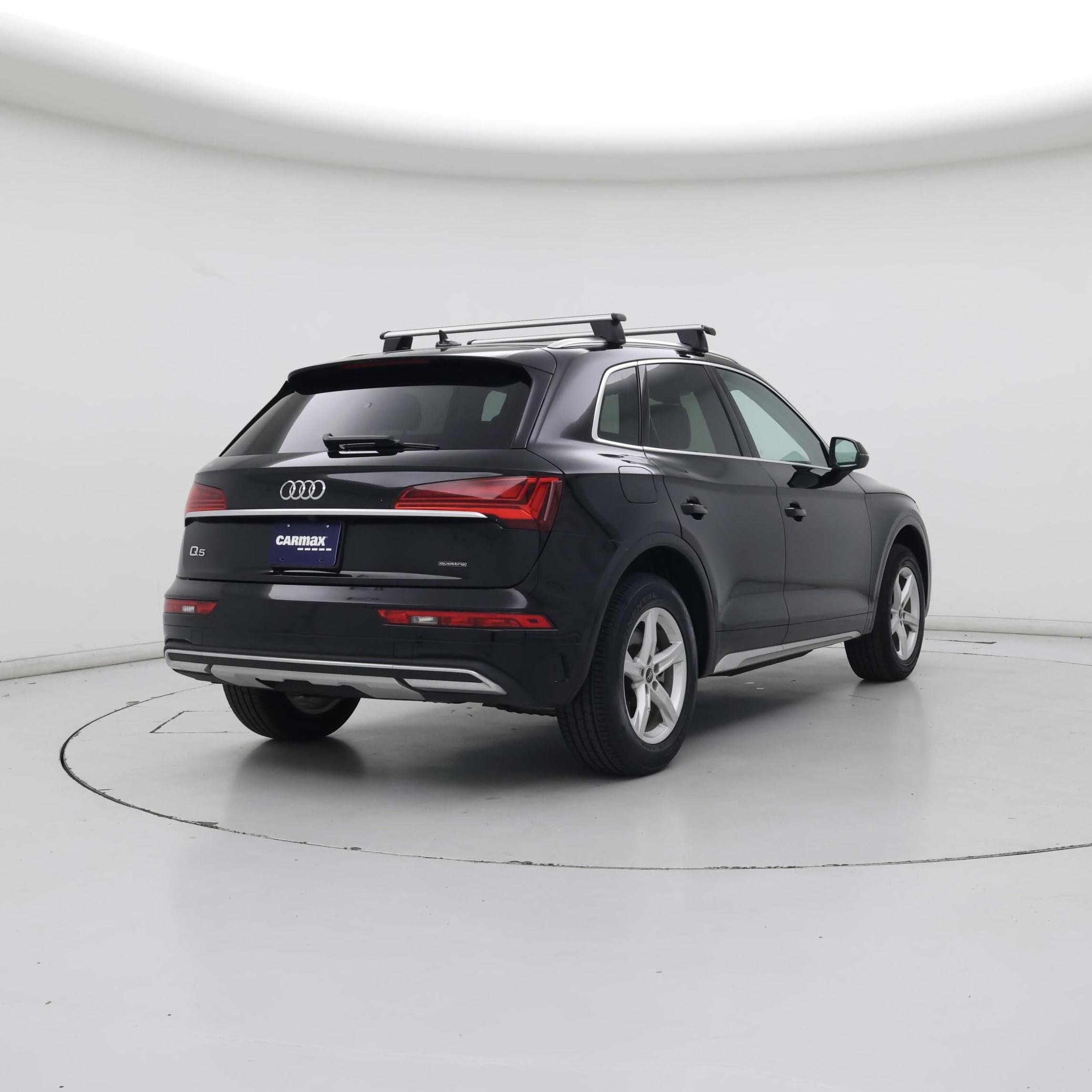 Thumbnail: 2023 Audi Q5 - 8