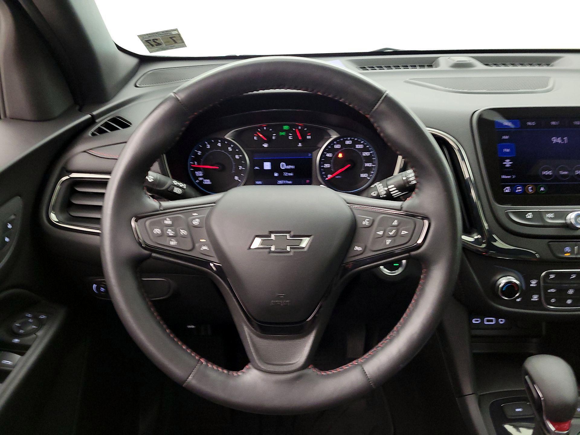 Thumbnail: 2022 Chevrolet Equinox - 10