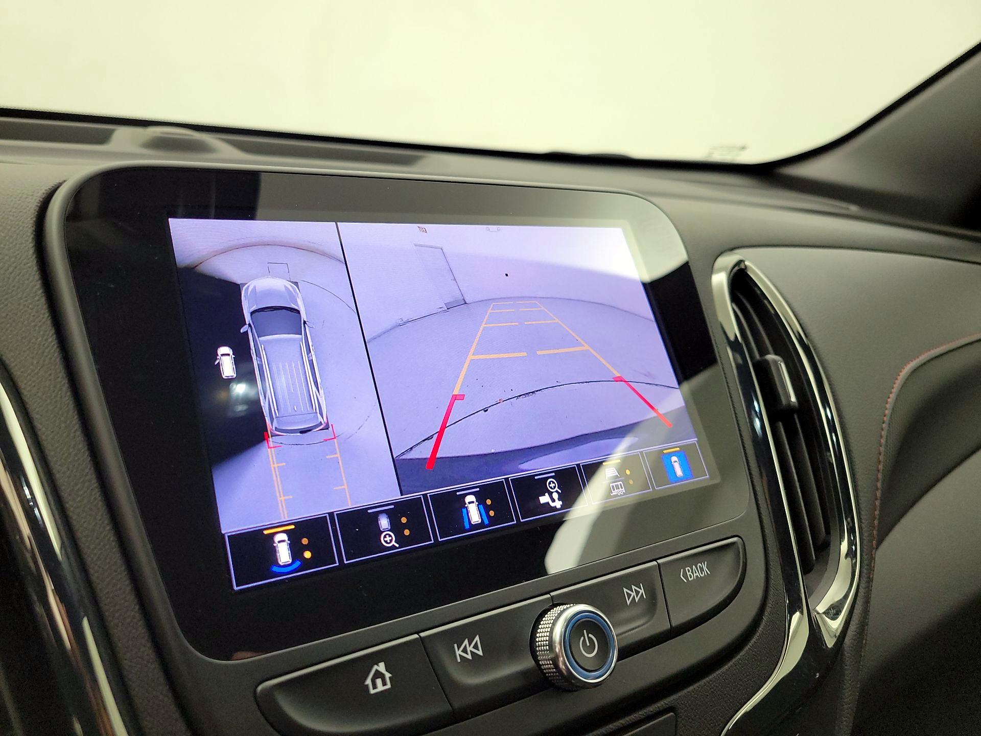 Thumbnail: 2022 Chevrolet Equinox - 15