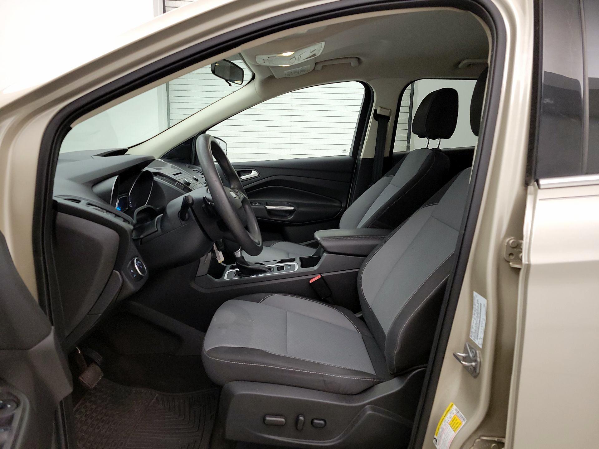 Thumbnail: 2017 Ford Escape - 11